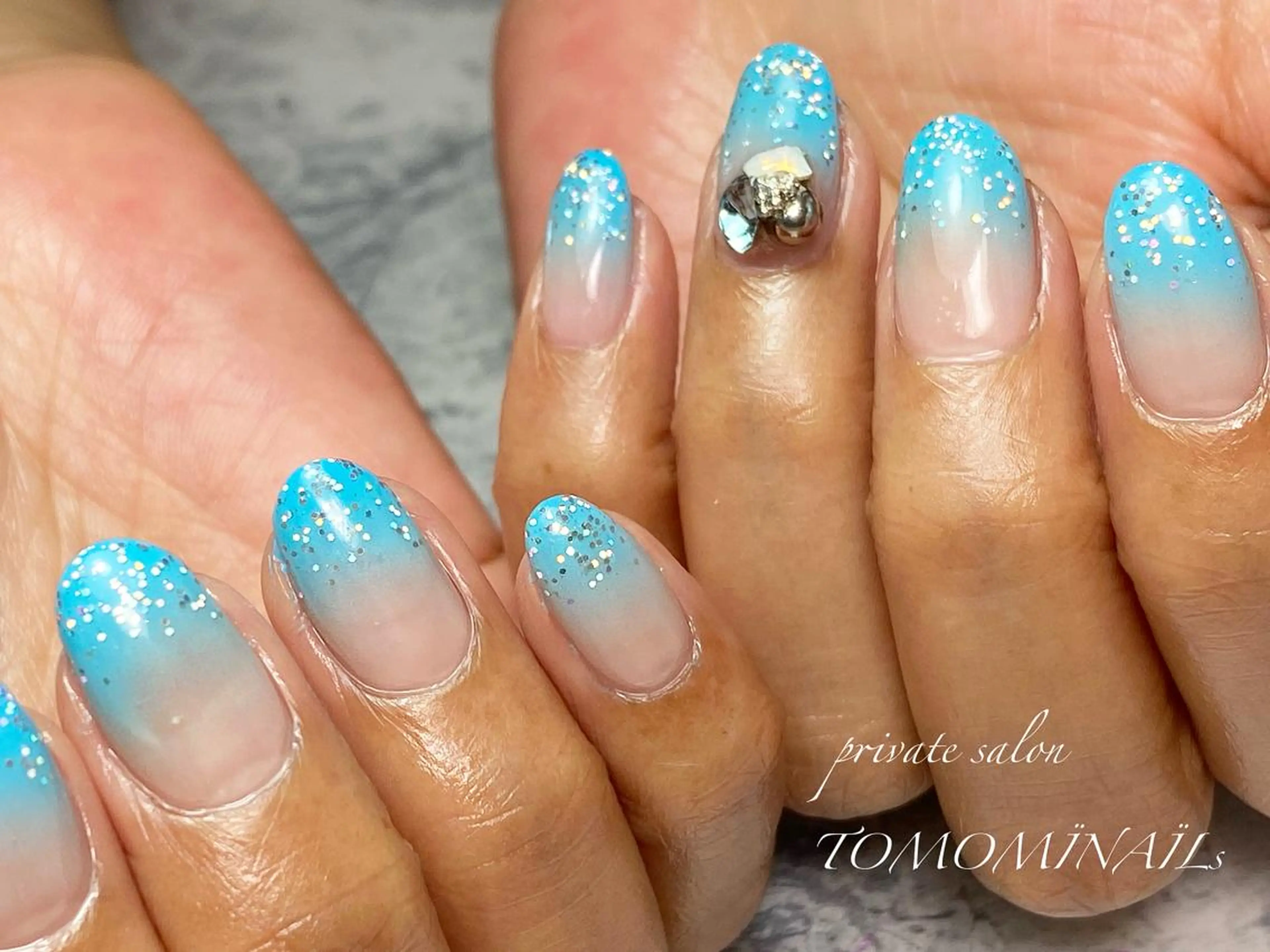 ネイル TOMOMI NAILsのネイルデザイン