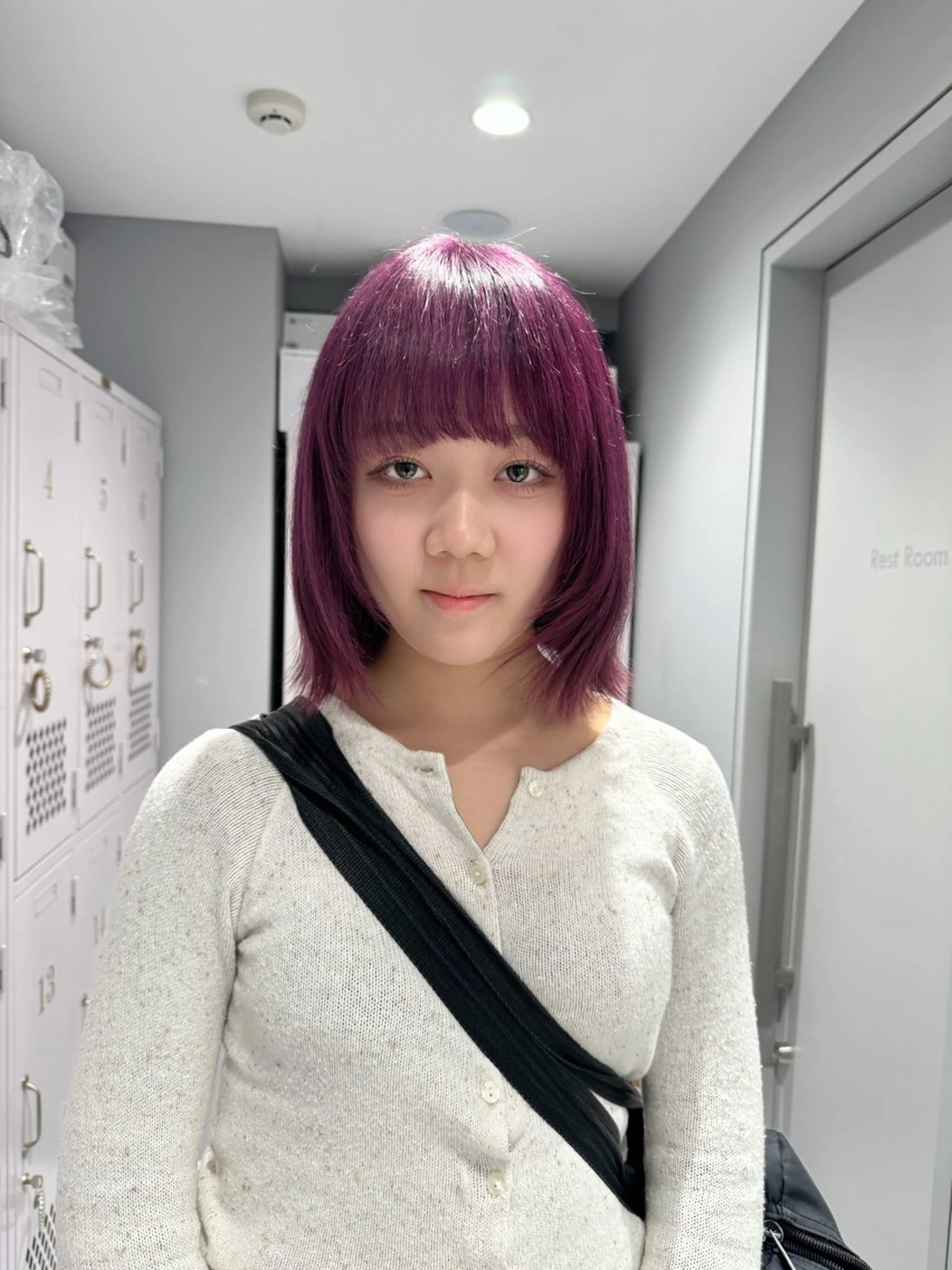 ミディアム カラー レイヤー/ショート 🎀🩵RISAのヘアスタイル