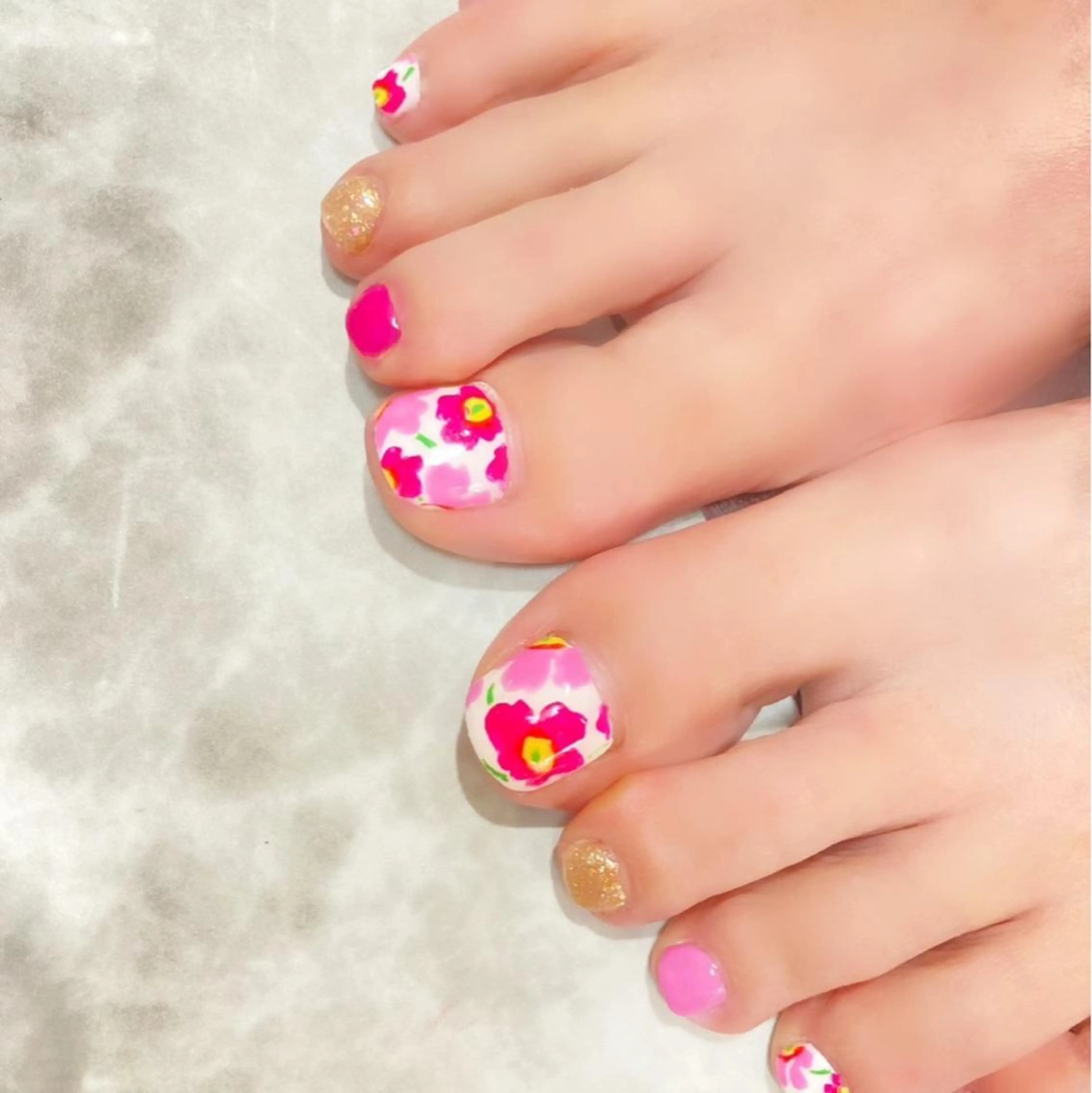 ネイル アートネイル ピンク 春ネイル MonFavori所属・MonFavori 坂田のネイルデザイン