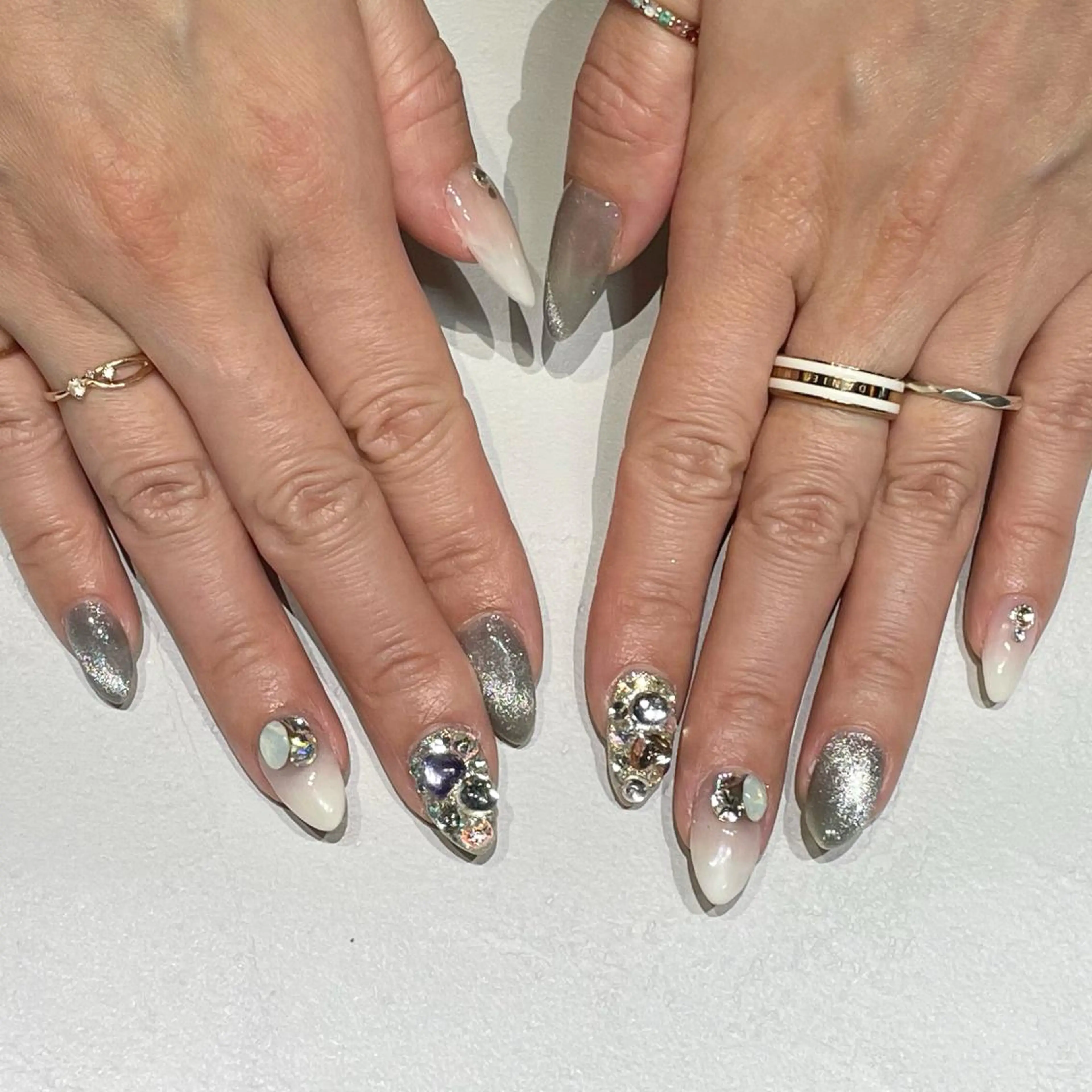 ネイル RounGe Nail&Eyelash所属・葛西 佑香のネイルデザイン