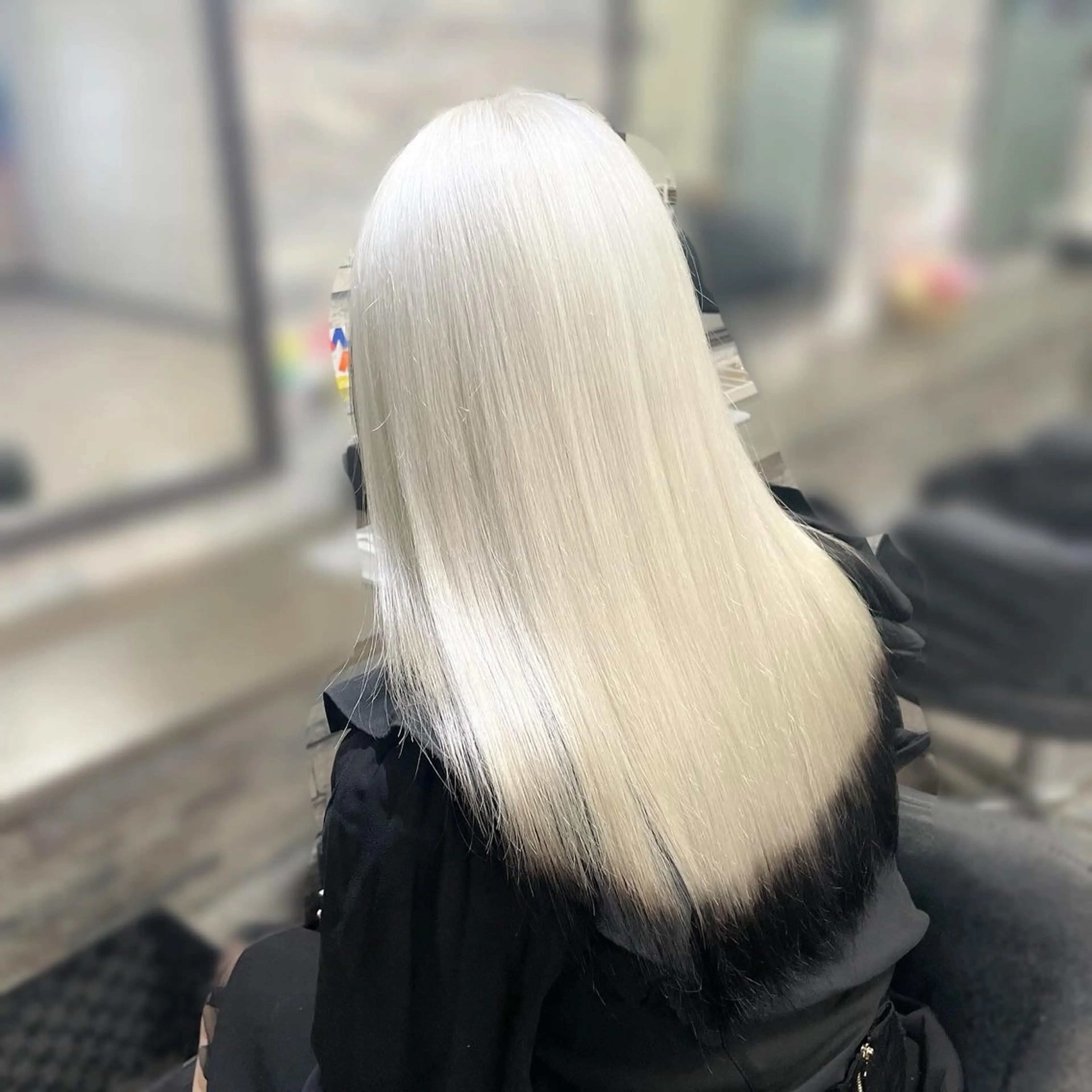 セミロング カラー ハイトーンエクステ 🎩カズキ🎩のヘアスタイル