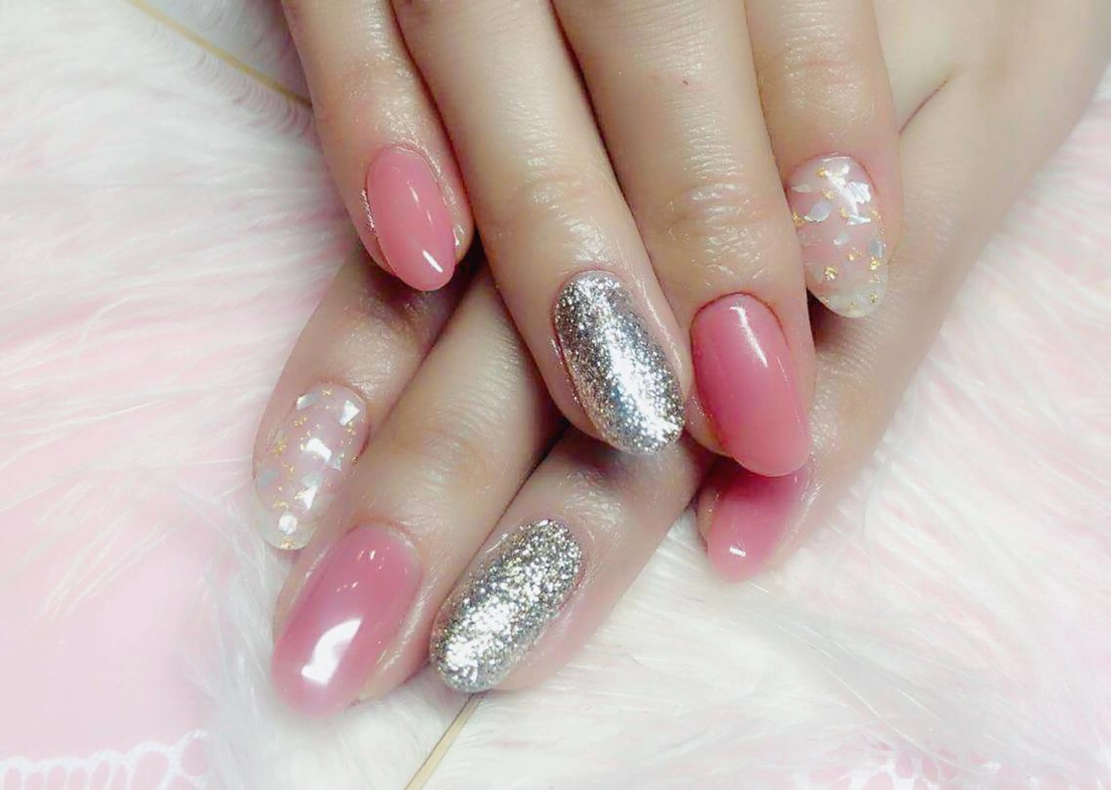 ネイル ハンドネイル マジック ミラーのネイルデザイン