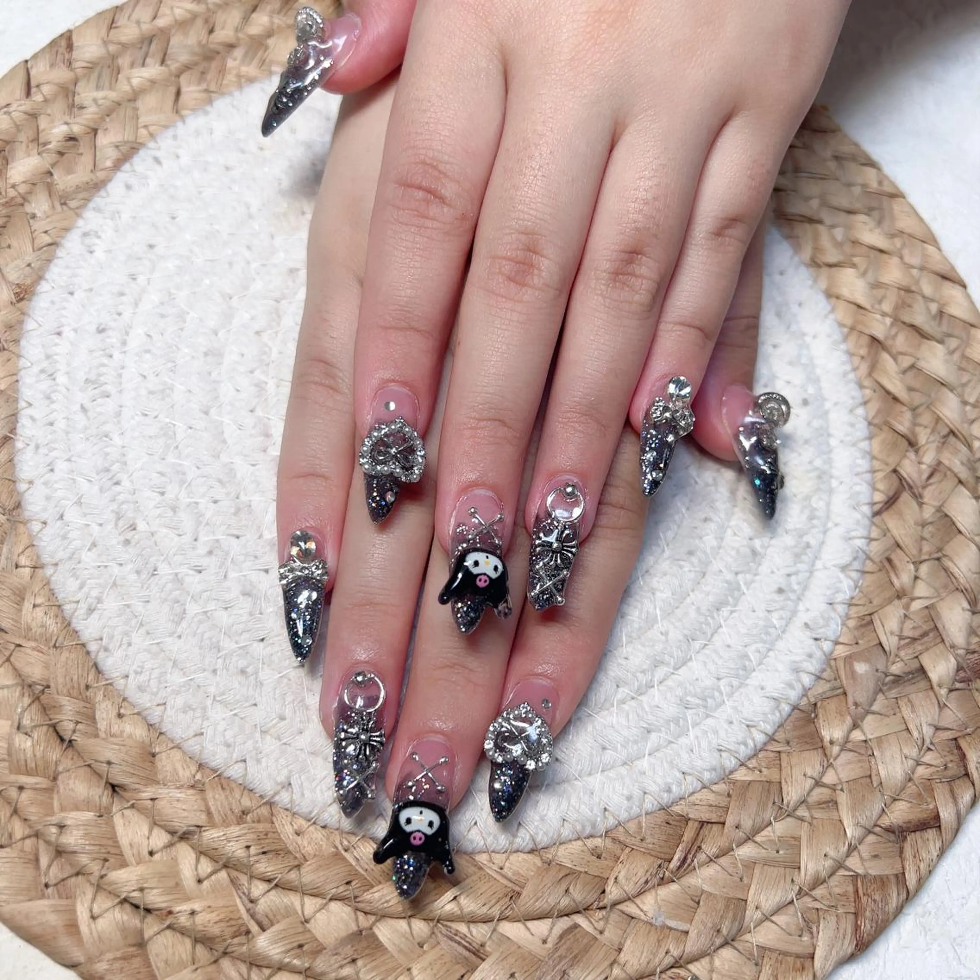 ネイル Maggie Nail🦩のネイルデザイン