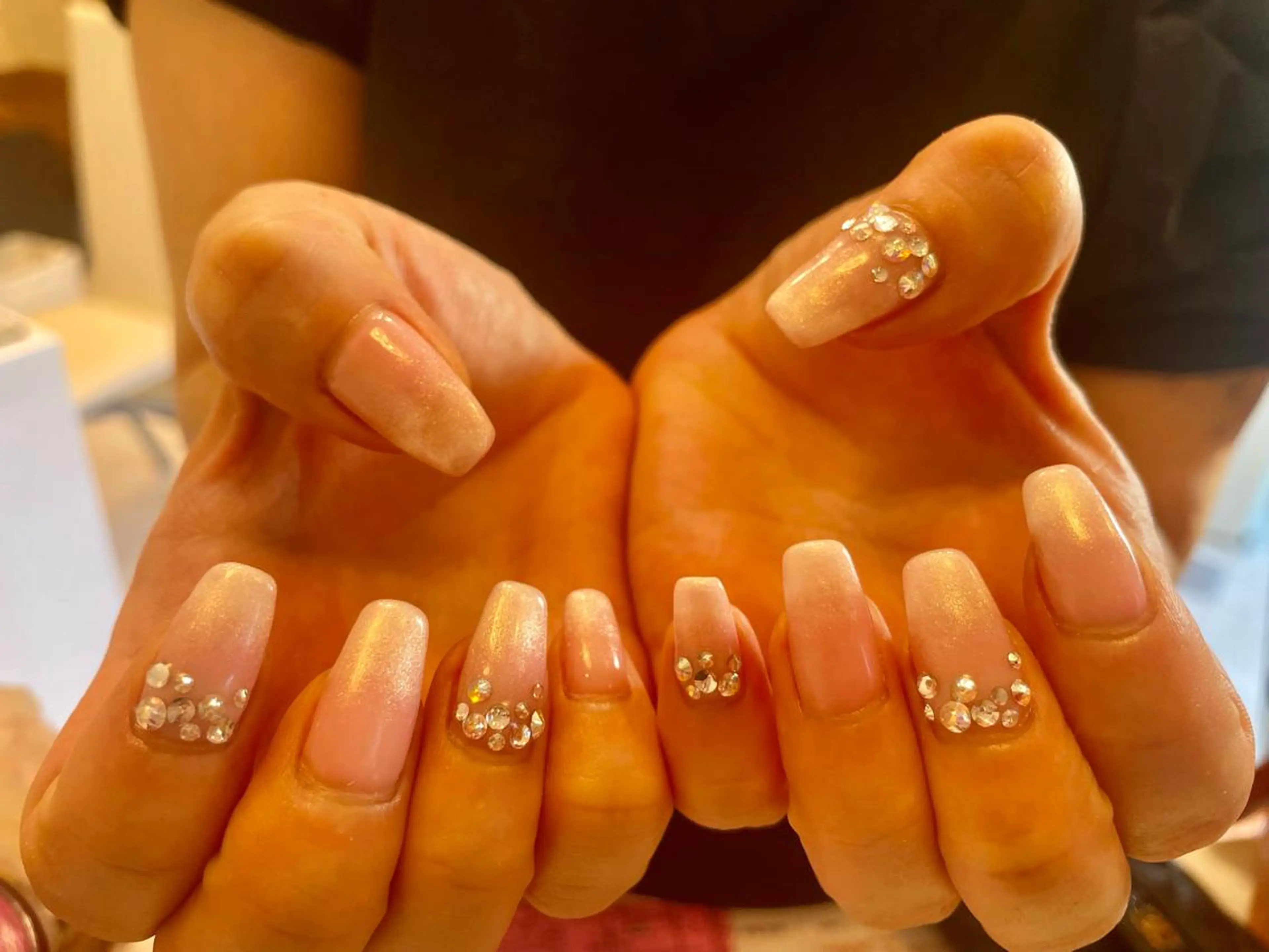ネイル ♡ビジュール♡ NAIL &まつ毛のマツエク・マツパデザイン