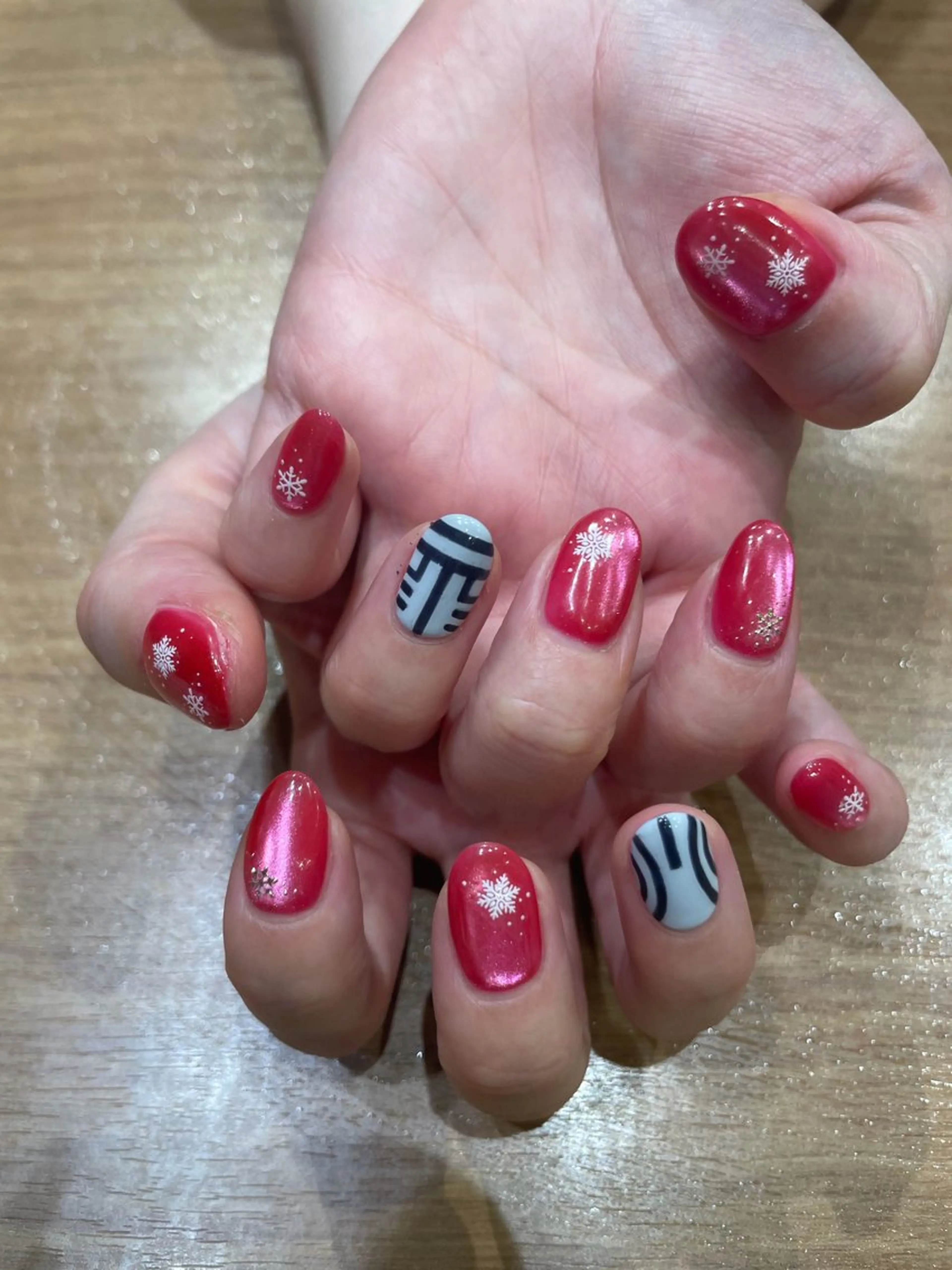 ネイル little_izm 〜リトルイズム〜のネイルデザイン