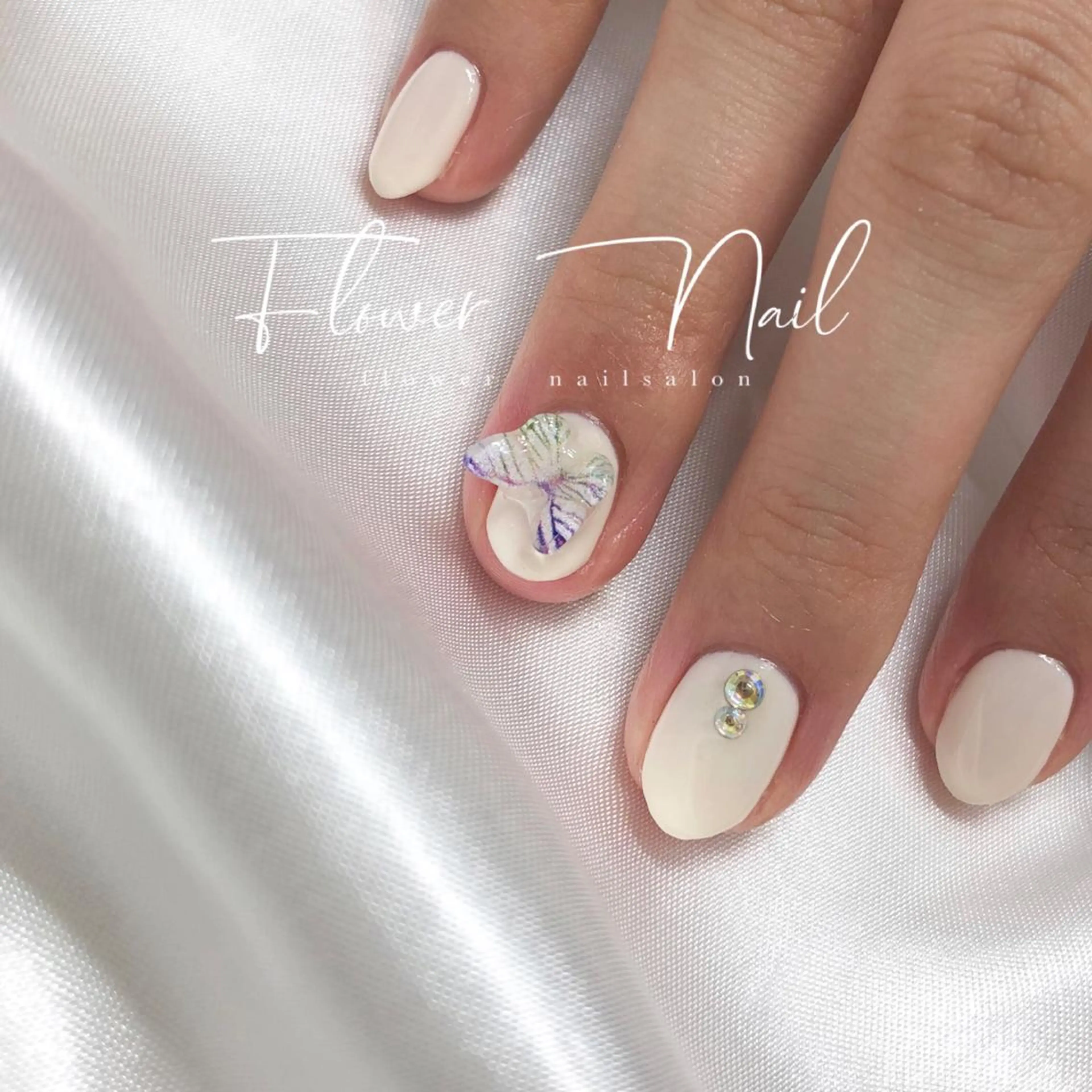ネイル Flower nailのネイルデザイン