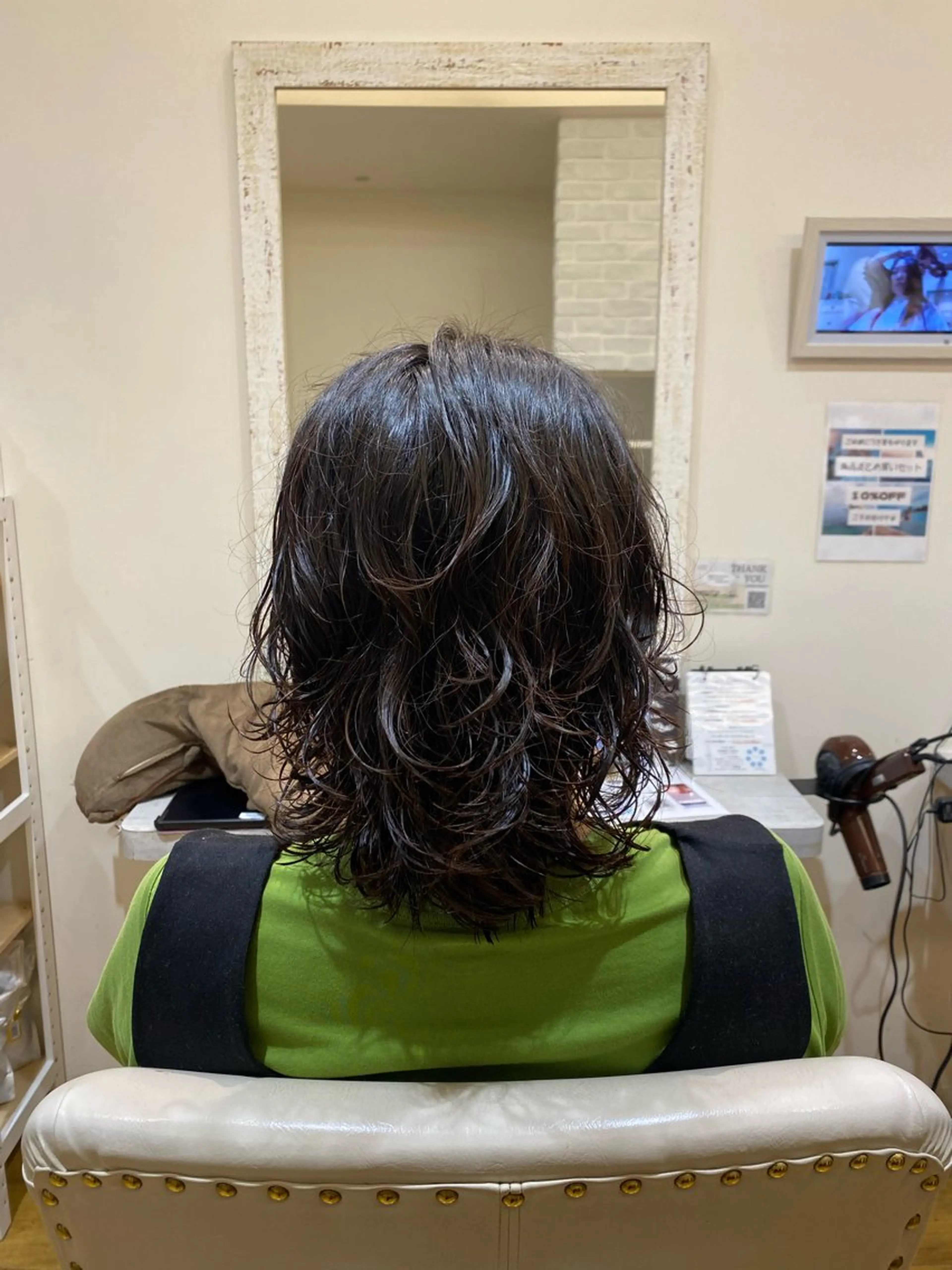 ミディアム レイヤーカット 似合わせカット /ニュアンスパーマのヘアスタイル