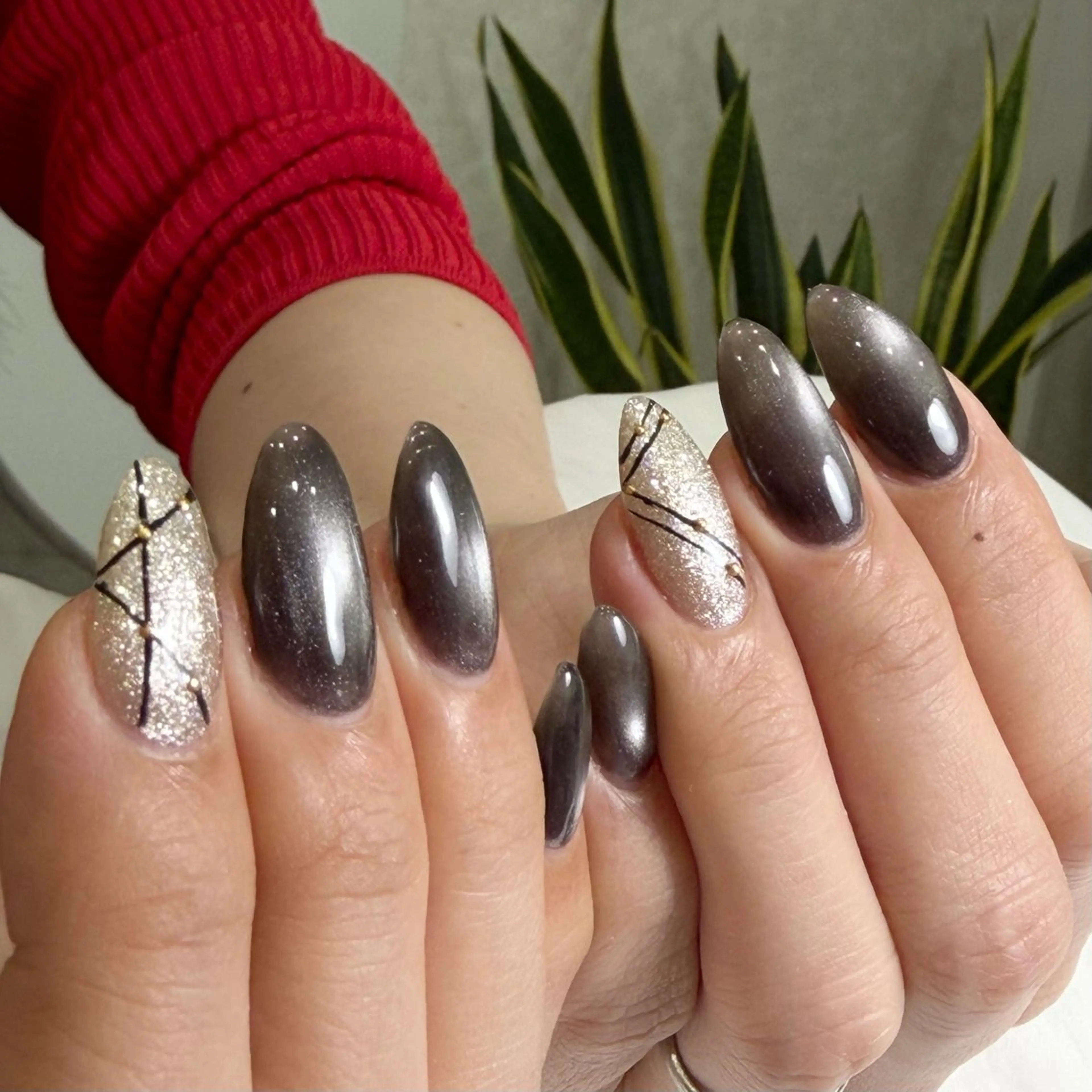 ネイル フラッシュネイル キラキラネイル ラメ(グリッター) マグネットネイル シンプルネイル Nail Salon ecla 〜エクラ〜のネイルデザイン