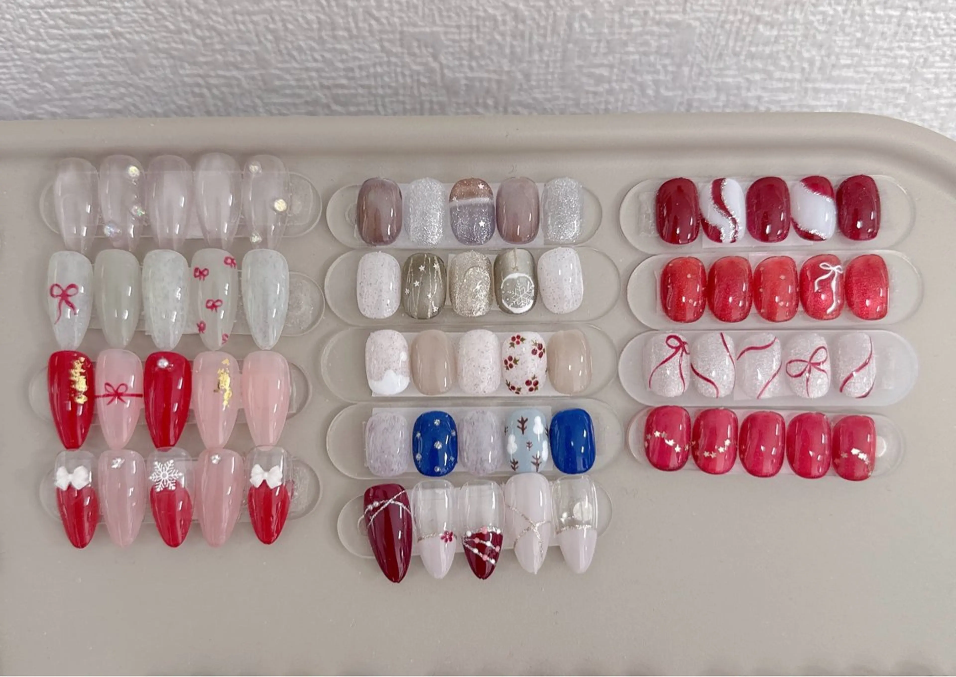 ネイル アートネイル 長さ出し フットネイル フレンチネイル ジェルネイル ハンドネイル salon AZ NANAのネイルデザイン