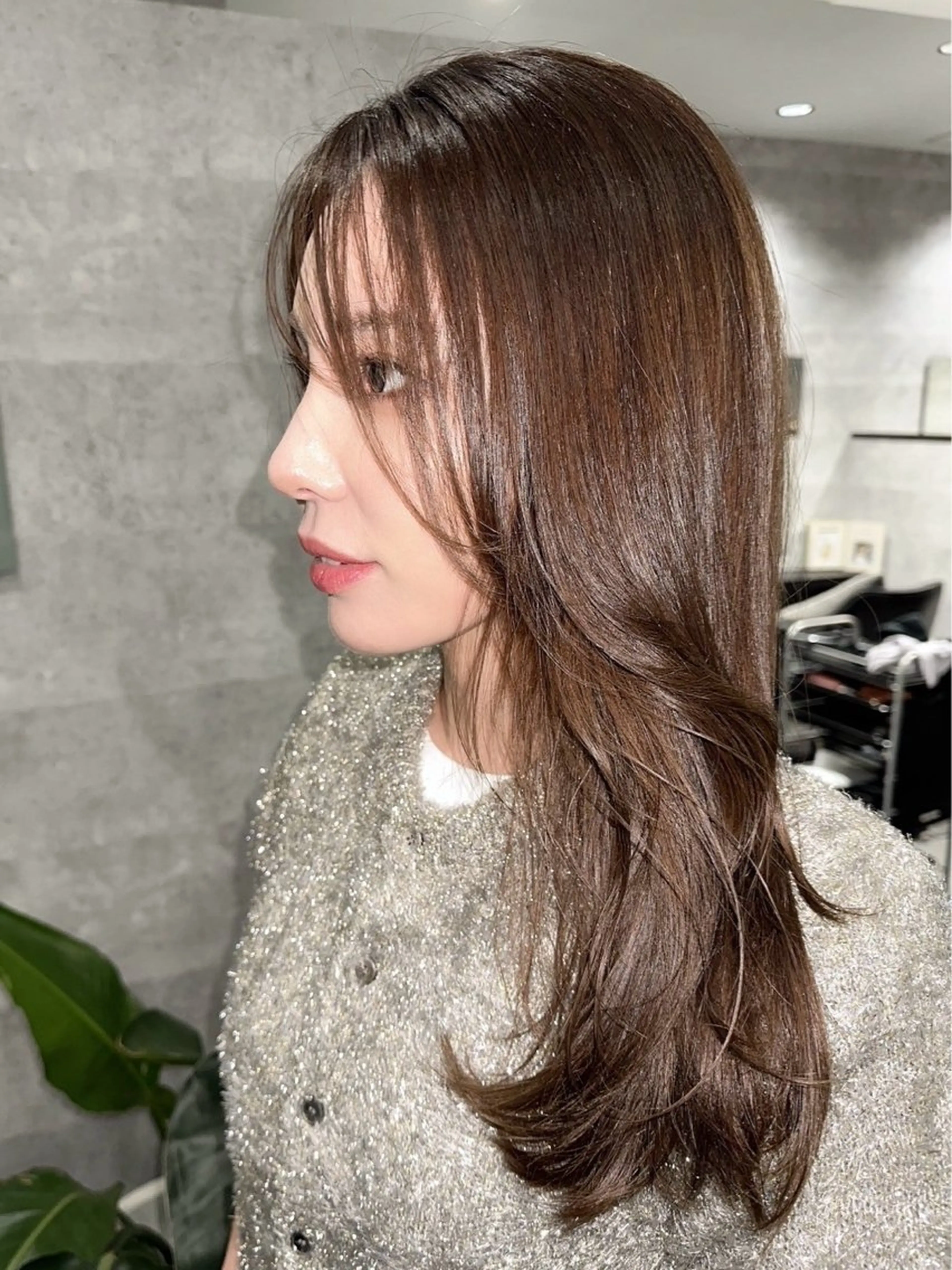 ロング 柔らかい透明感カラー 髪質改善/神戸のヘアスタイル