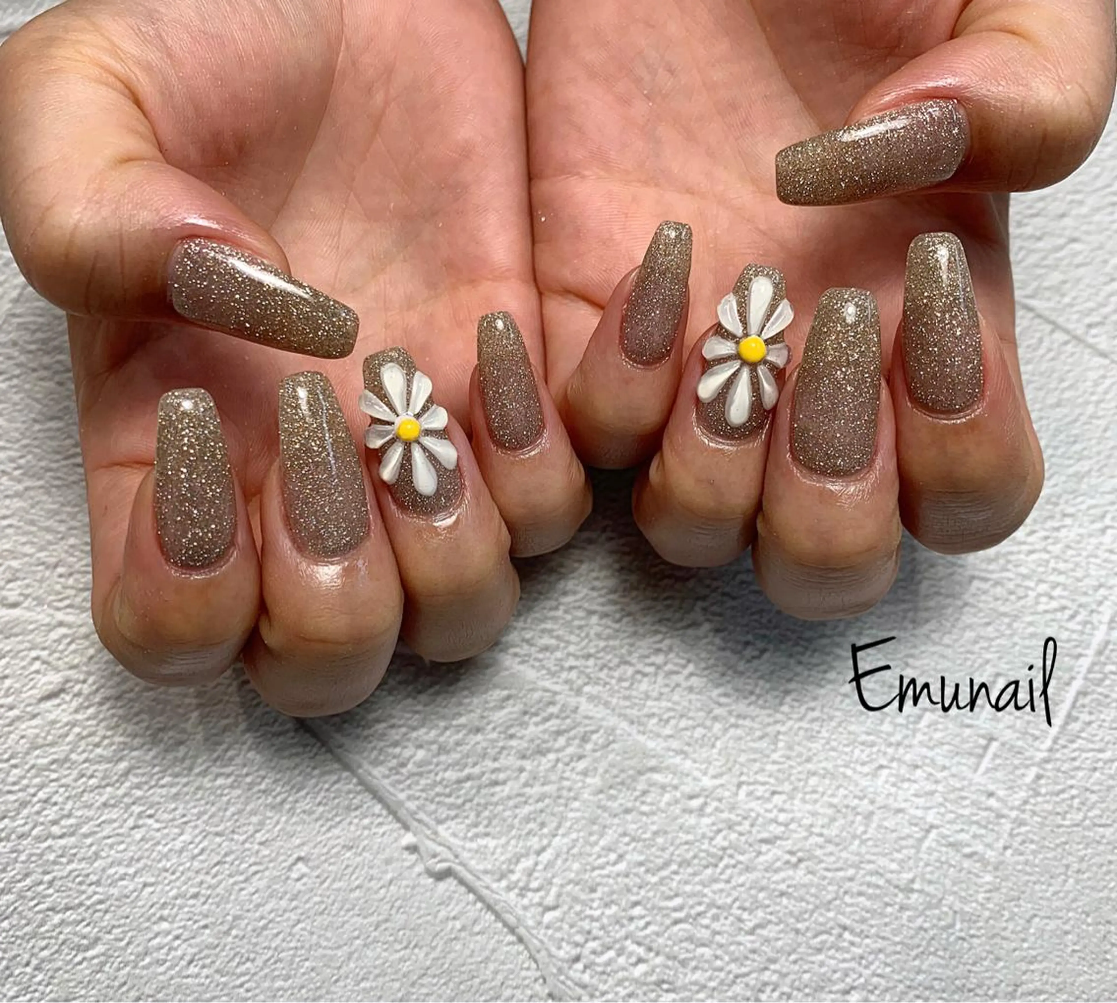 ネイル ハンドネイル Emu Nailのネイルデザイン