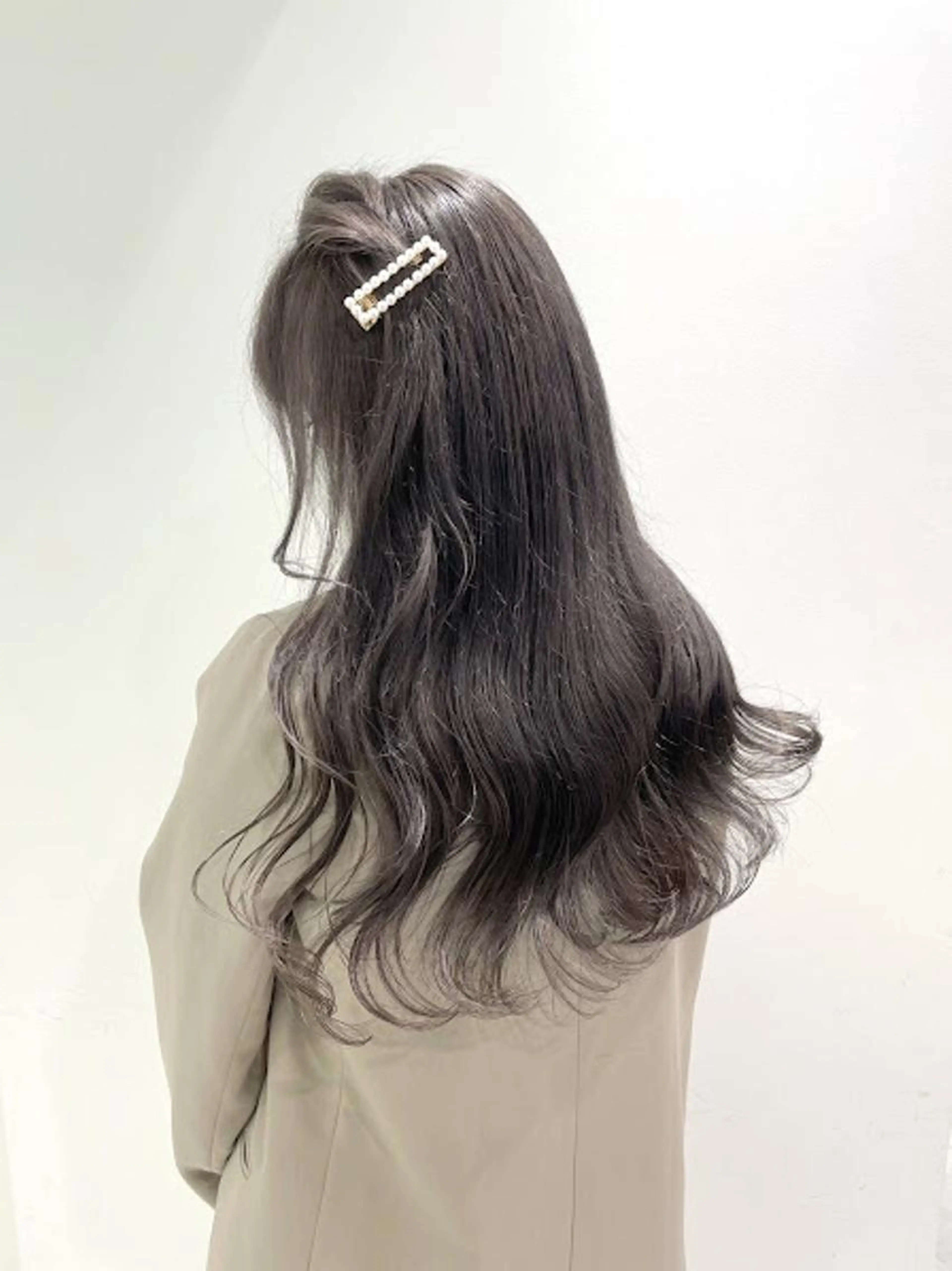 🕊️期間限定ミニモSALE🕊️透明感ワンカラー＋オリジナルトリートメントの写真
