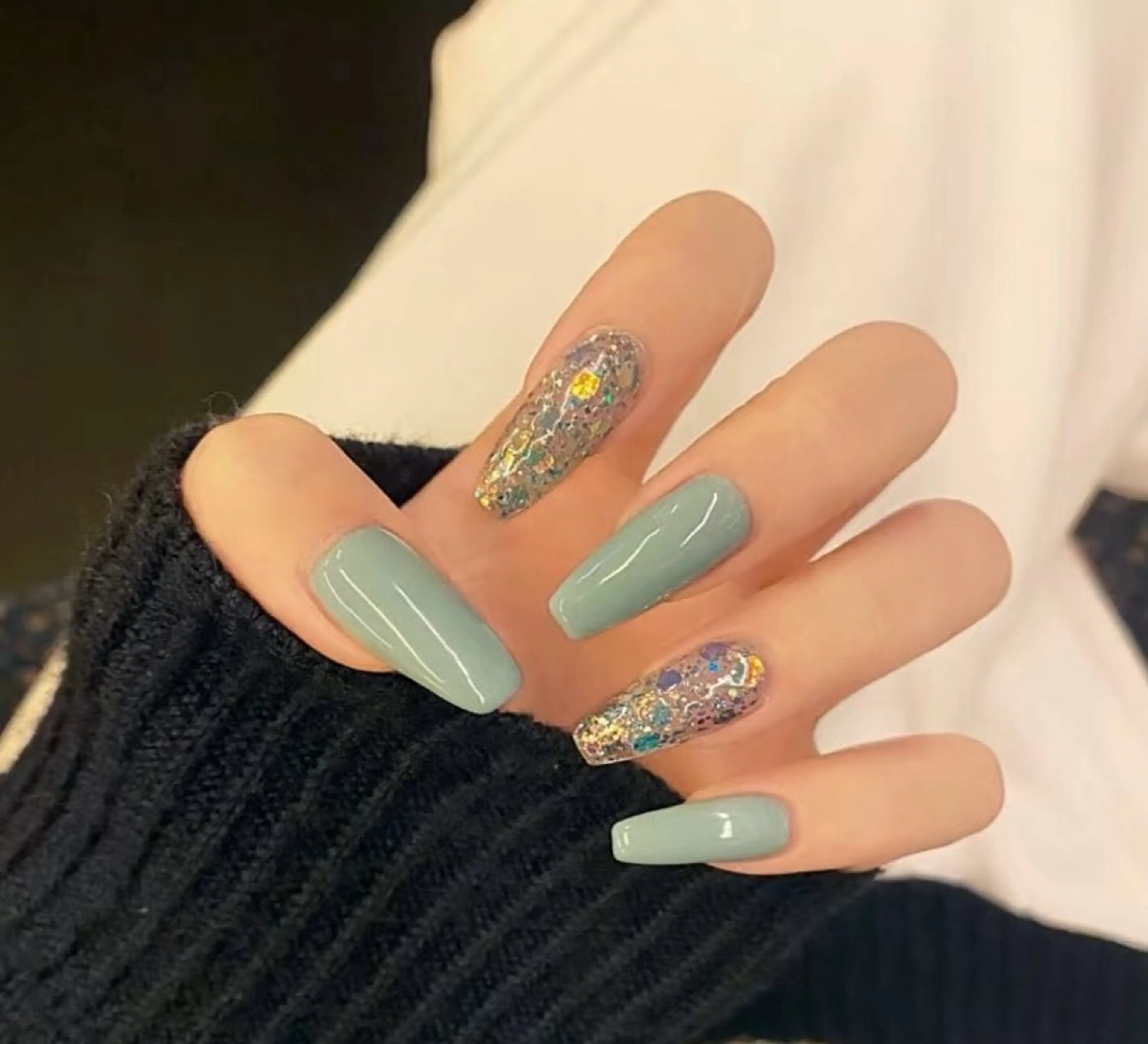 ネイル 高木 維麗絲のネイルデザイン