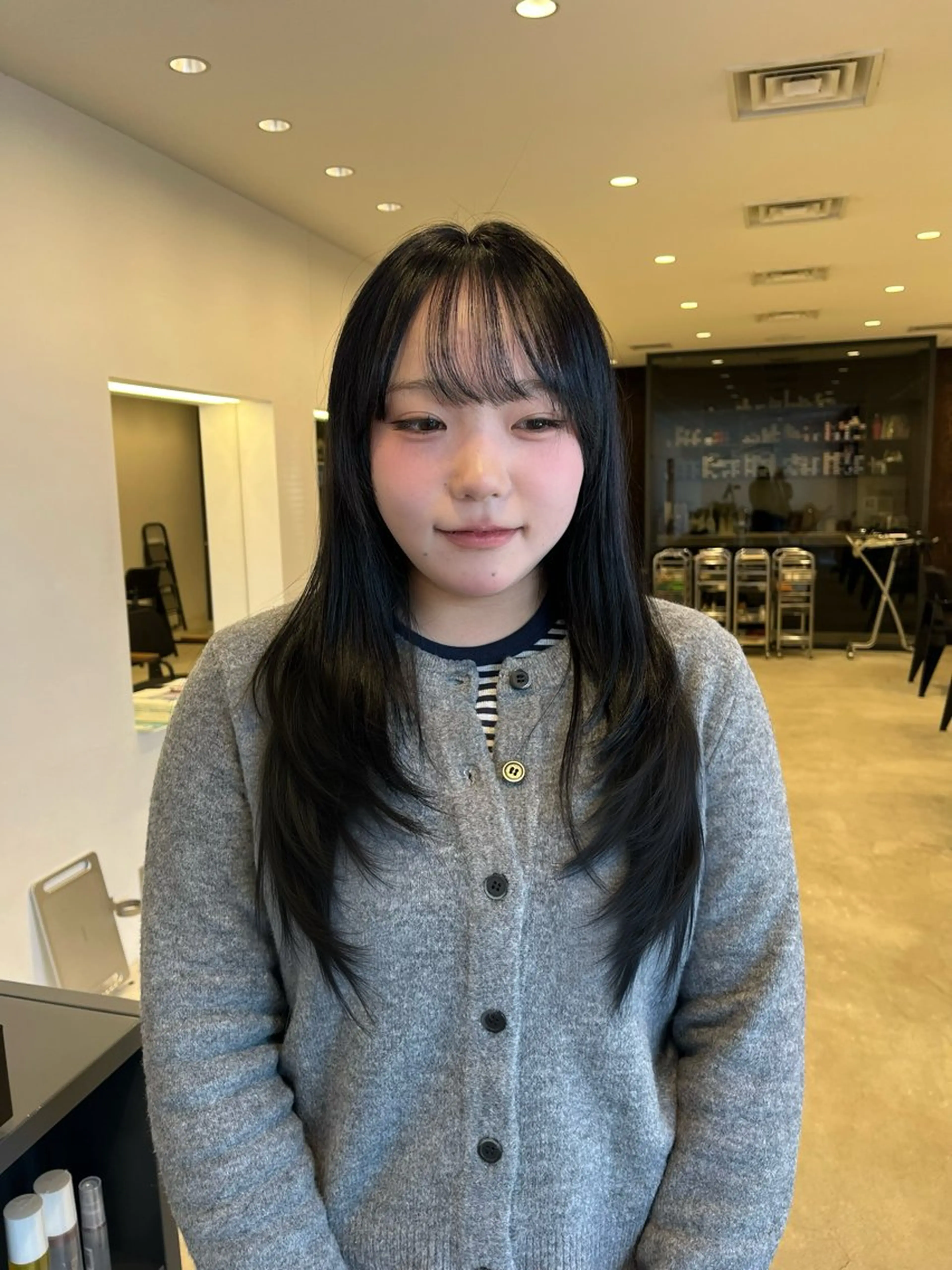 ロング ヘアカラー 羽鳥 菜々子のヘアスタイル