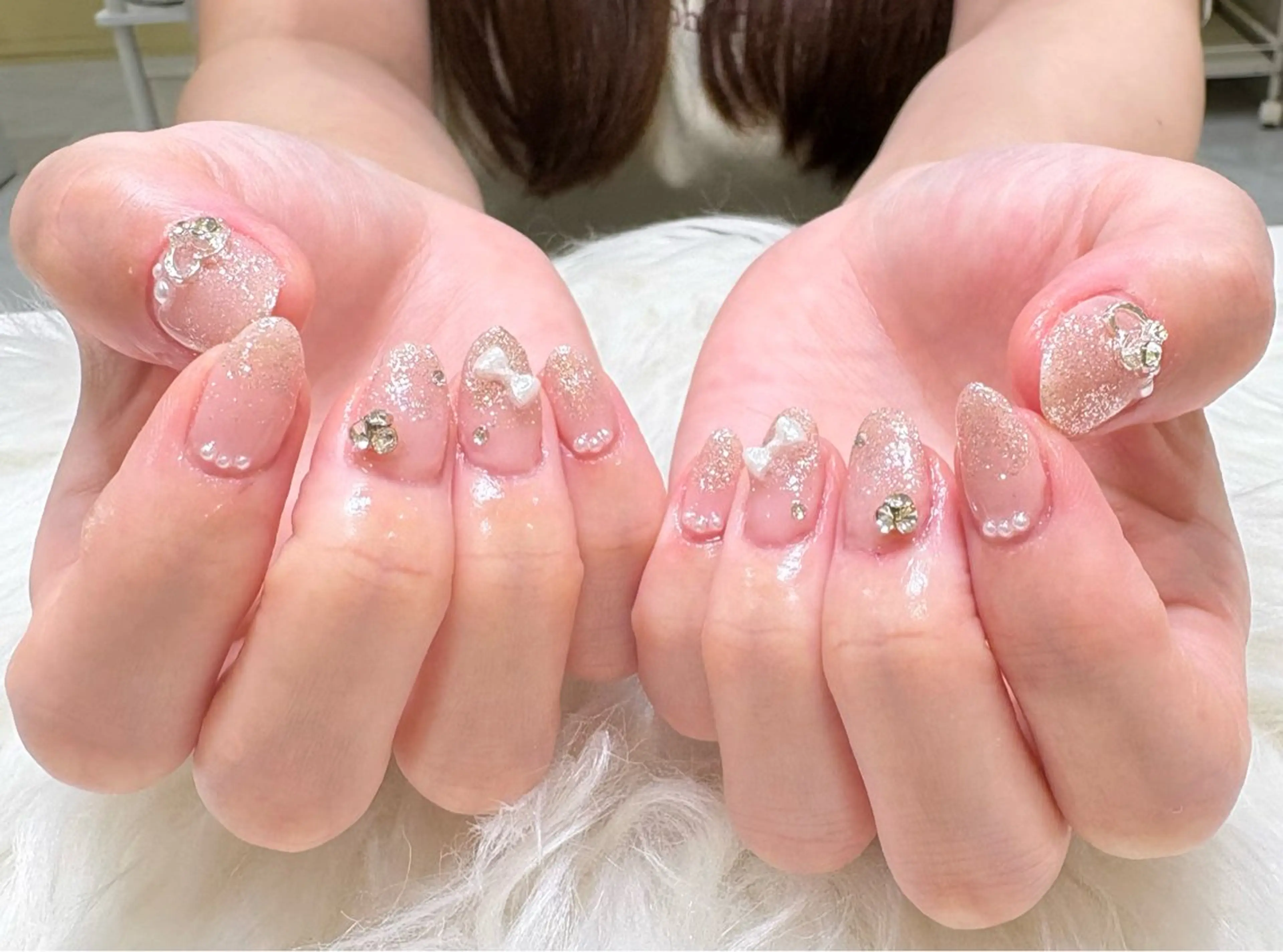 ネイル シオリ ⪩⪨のネイルデザイン