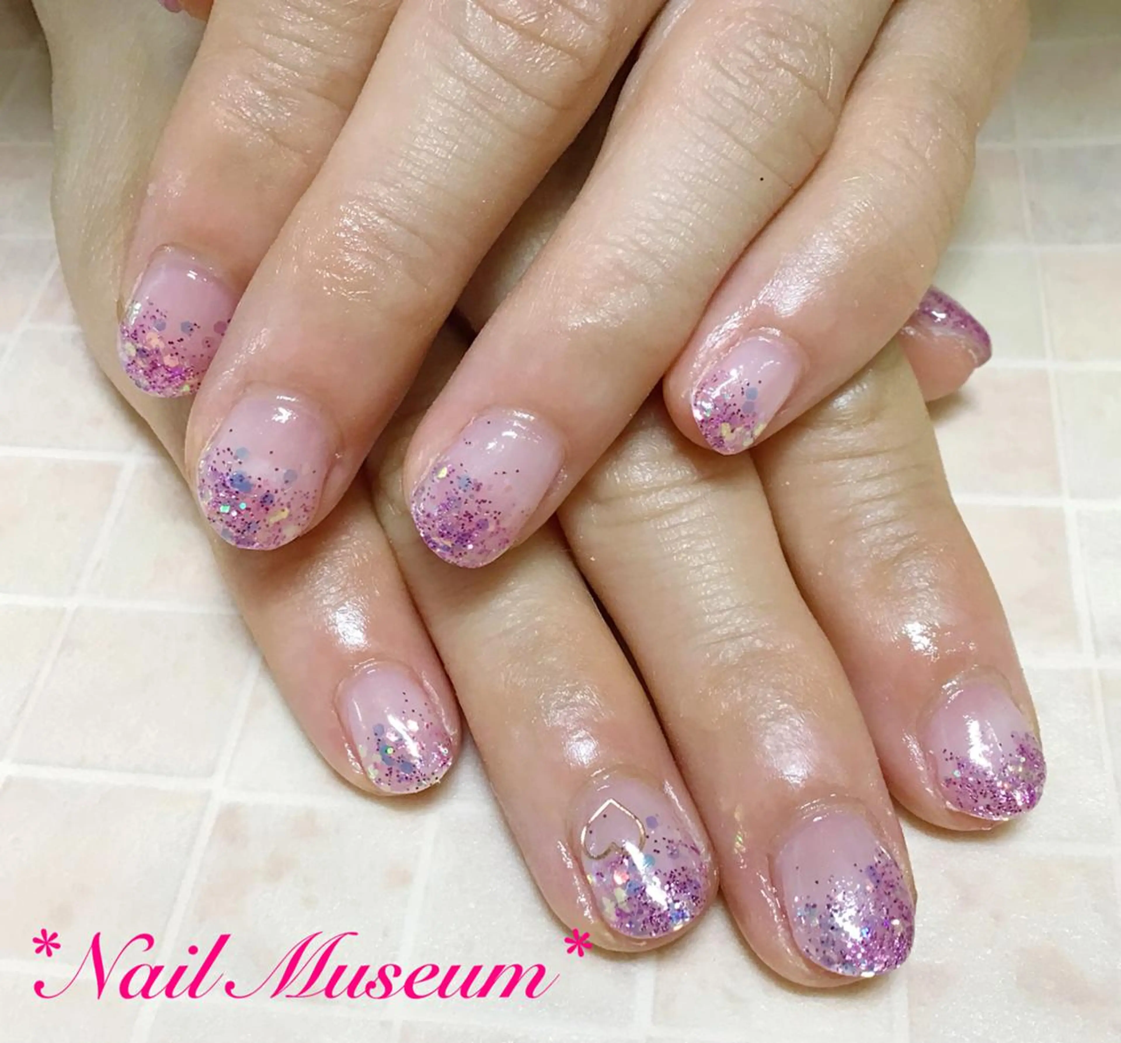 ネイル アートネイル フットネイル フレンチネイル ジェルネイル グラデーション マグネットネイル💛 Hayakawaのネイルデザイン