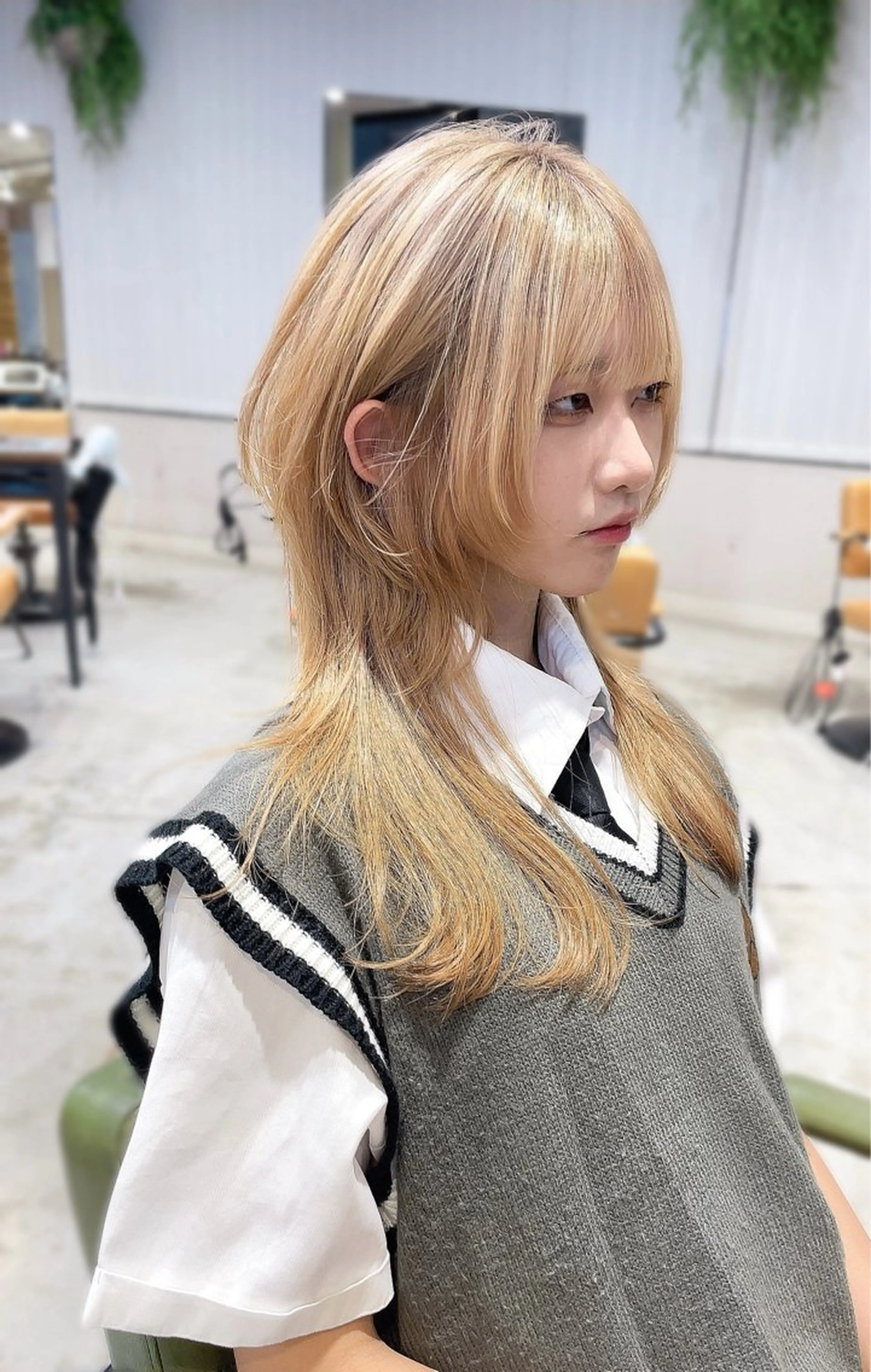 ロング ロング ウルフカット ガレリアエレガンテ栄店所属・ウルフカット/ ハッシュカット/山路のヘアスタイル