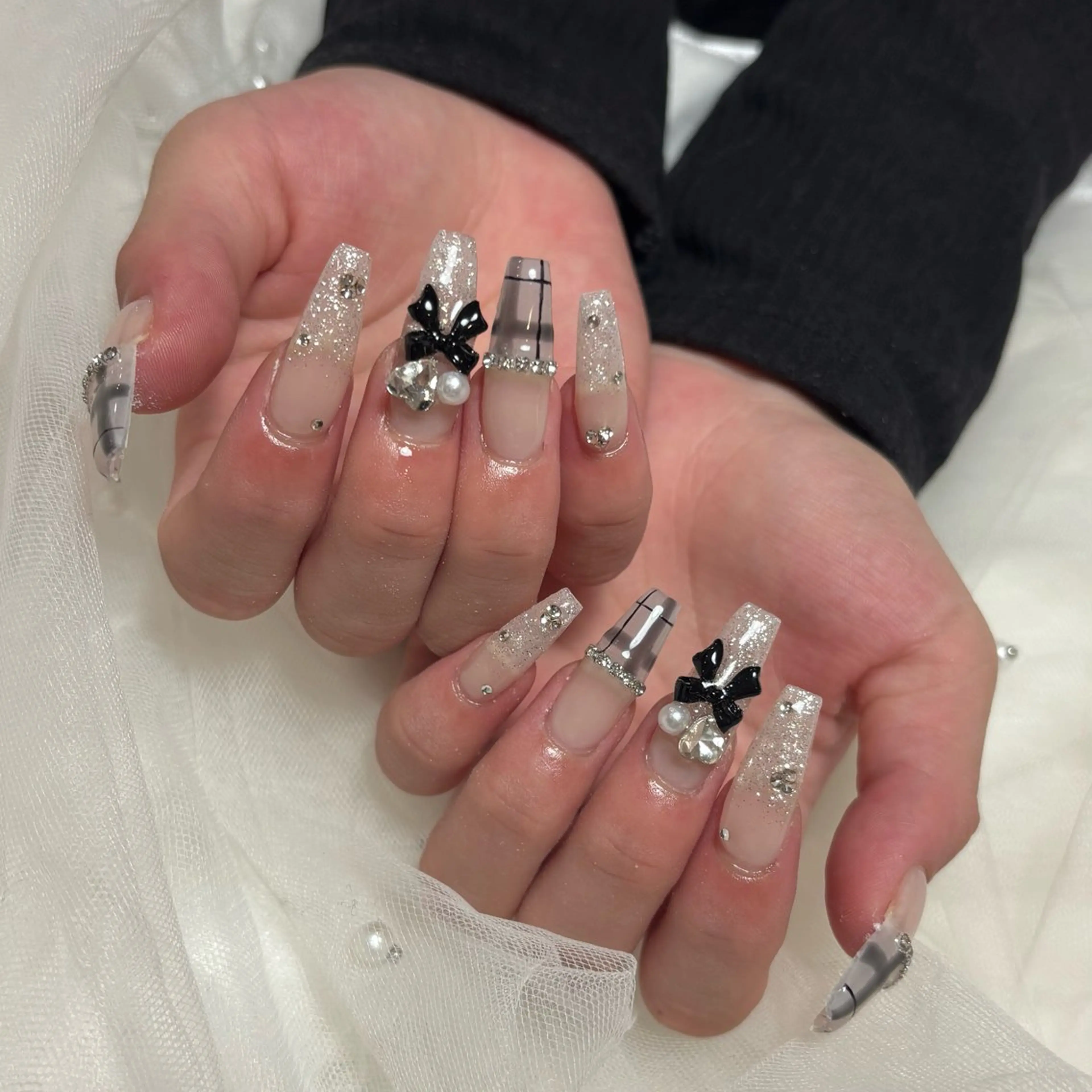 ネイル 𝚊𝚢𝚊𝚗𝚊 .のネイルデザイン