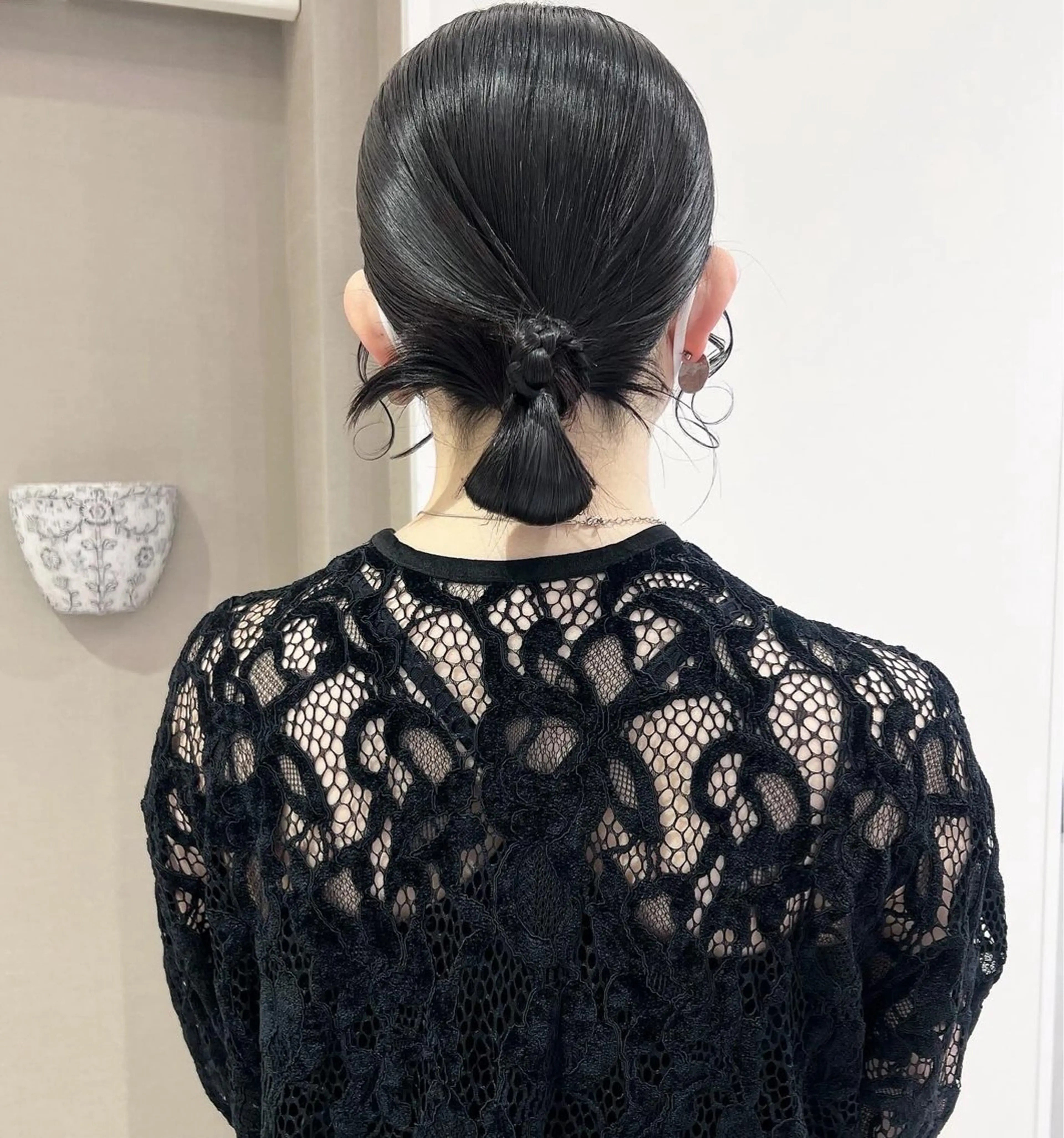 セミロング ヘアアレンジ ヘアセット karin🌛ボブ／ 透明感たっぷりカラーのヘアスタイル