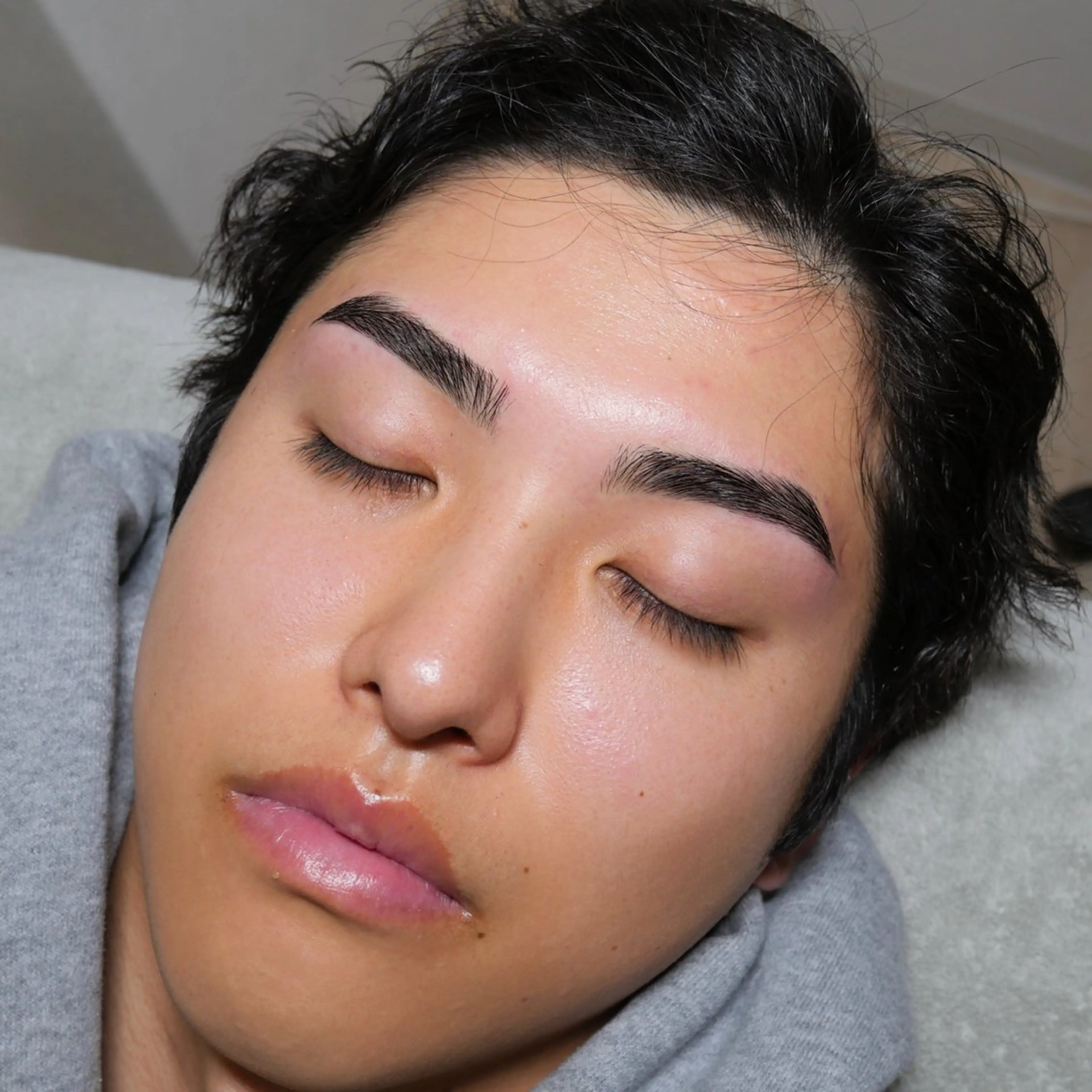 メンズ アイブロウ salon mugi mugiの眉毛・アイブロウイメージ