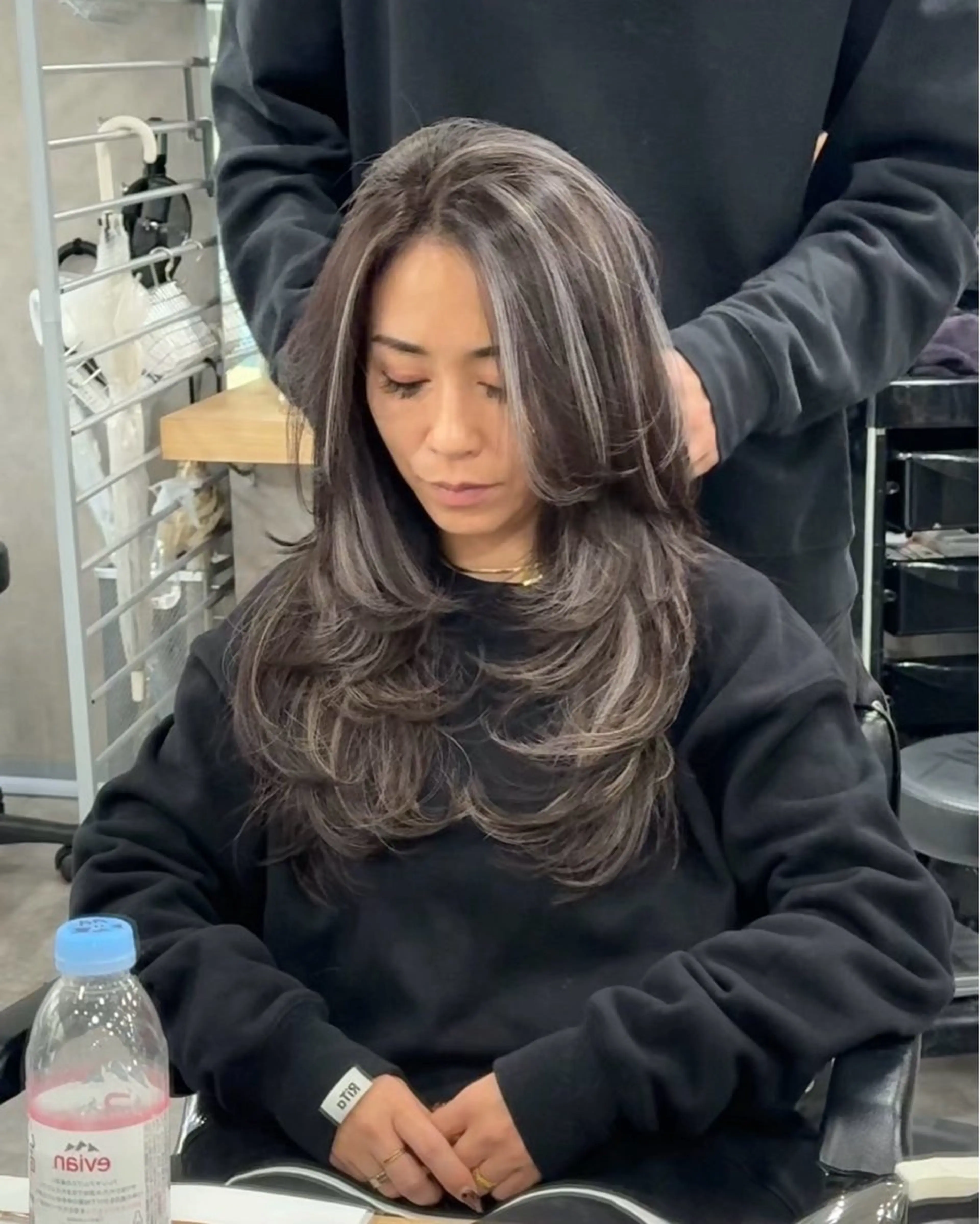 ロング 草島 友樹のヘアスタイル