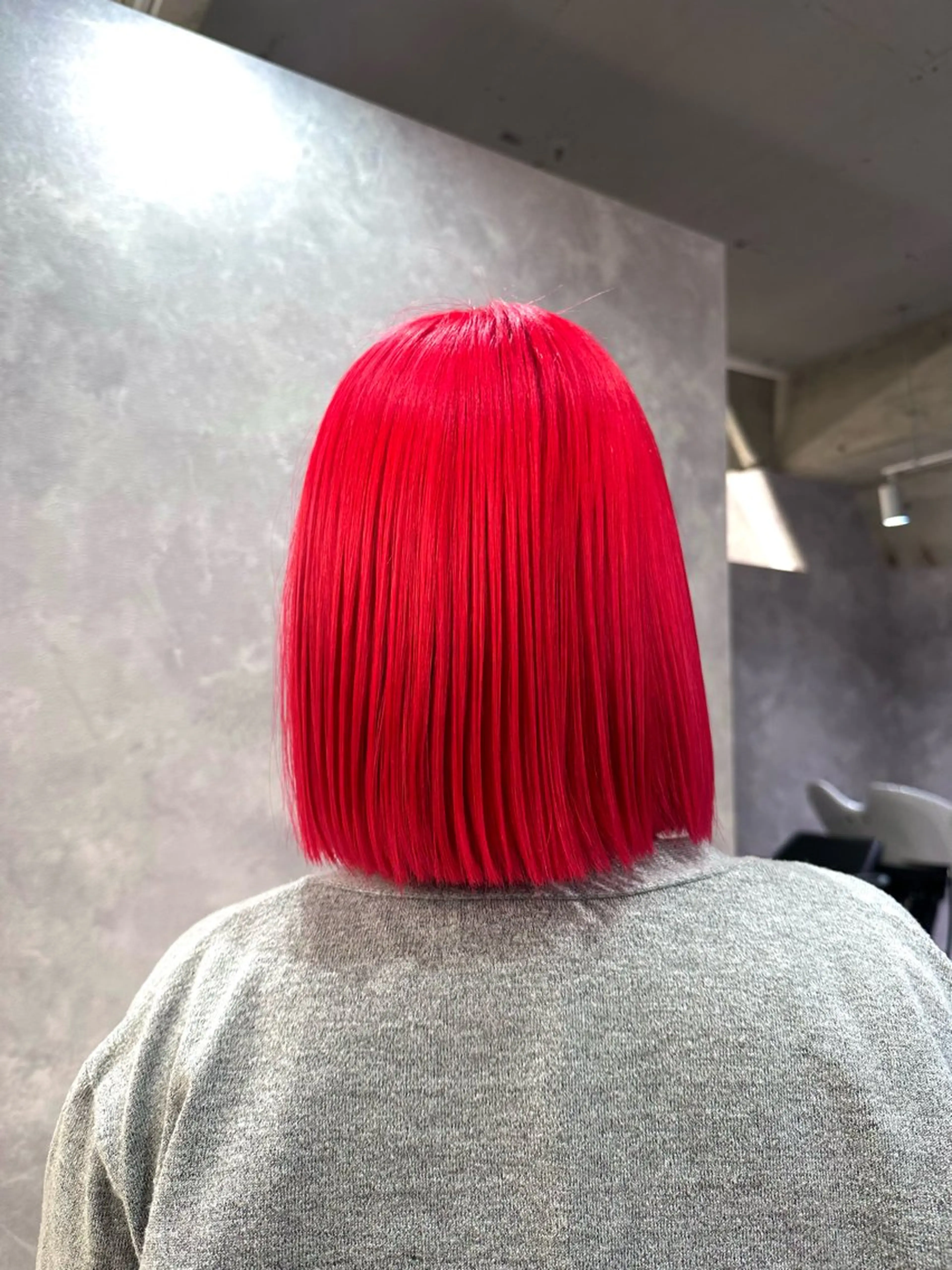 ショート ヘアカラー 中川 舞のヘアスタイル