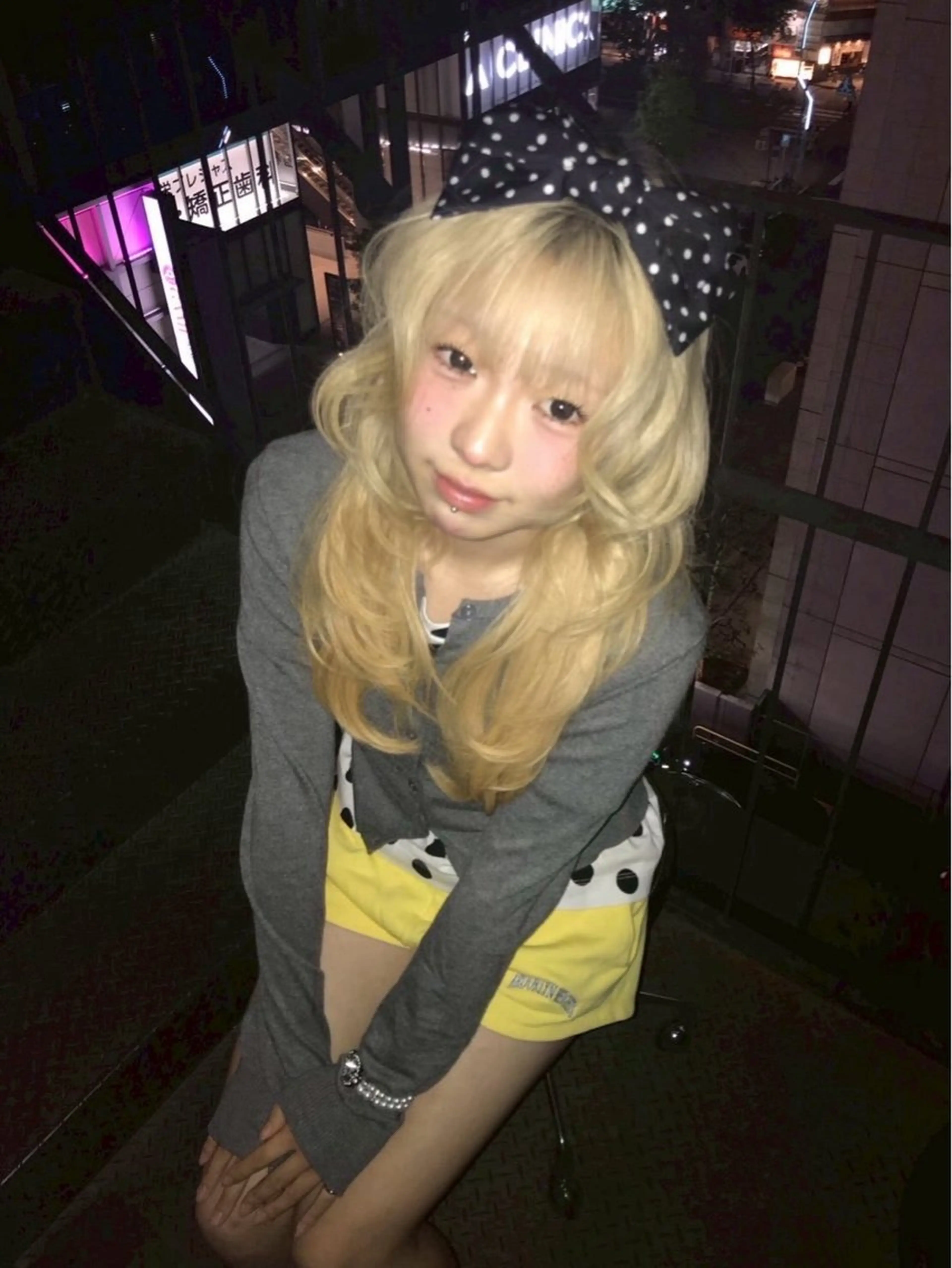 ロング カラー ブリーチ モモカ Dean/カラーのヘアスタイル