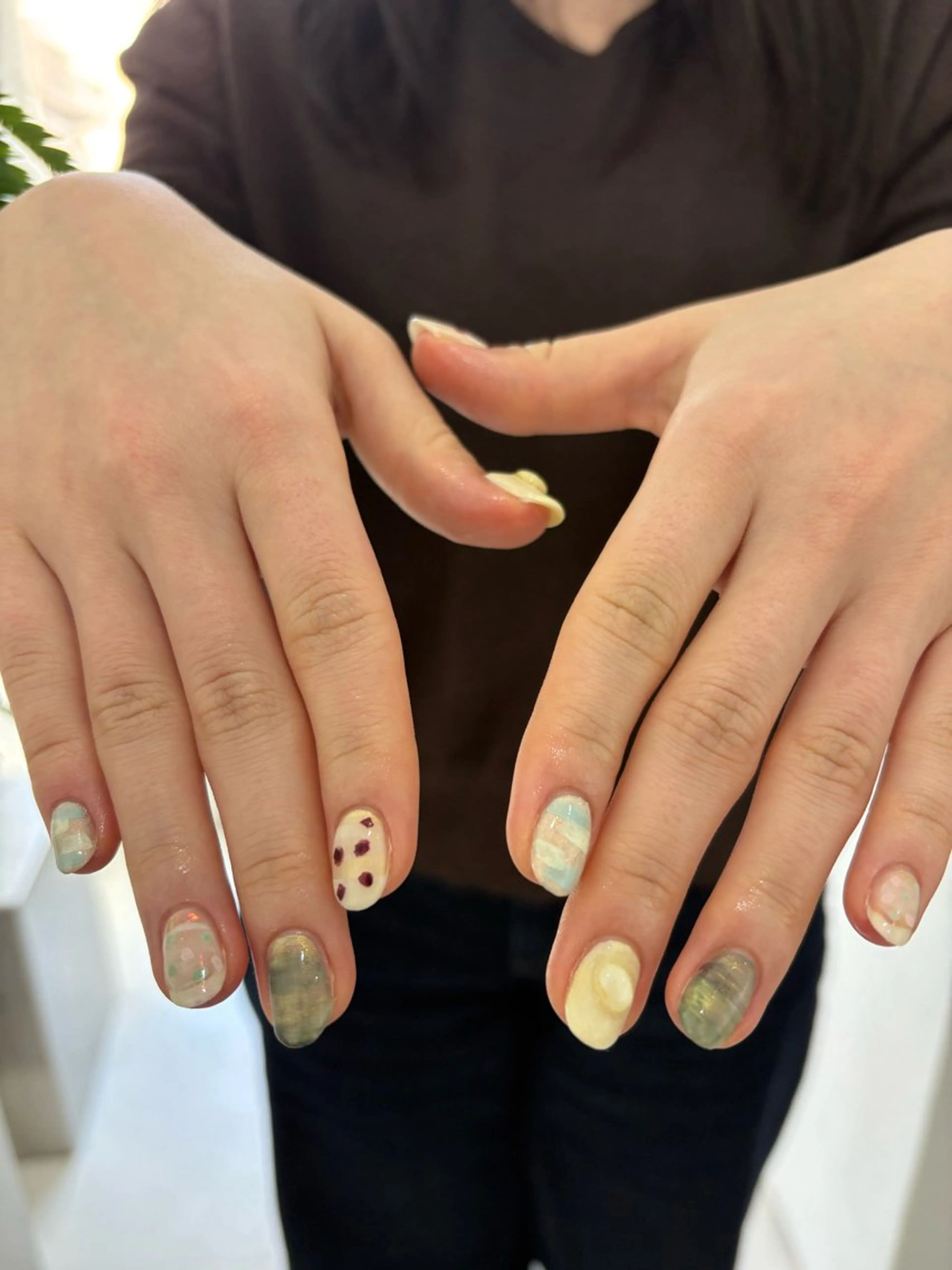 ネイル 韓国ネイル ニュアンスネイル ハンドネイル . ｋａｏｒｉのネイルデザイン