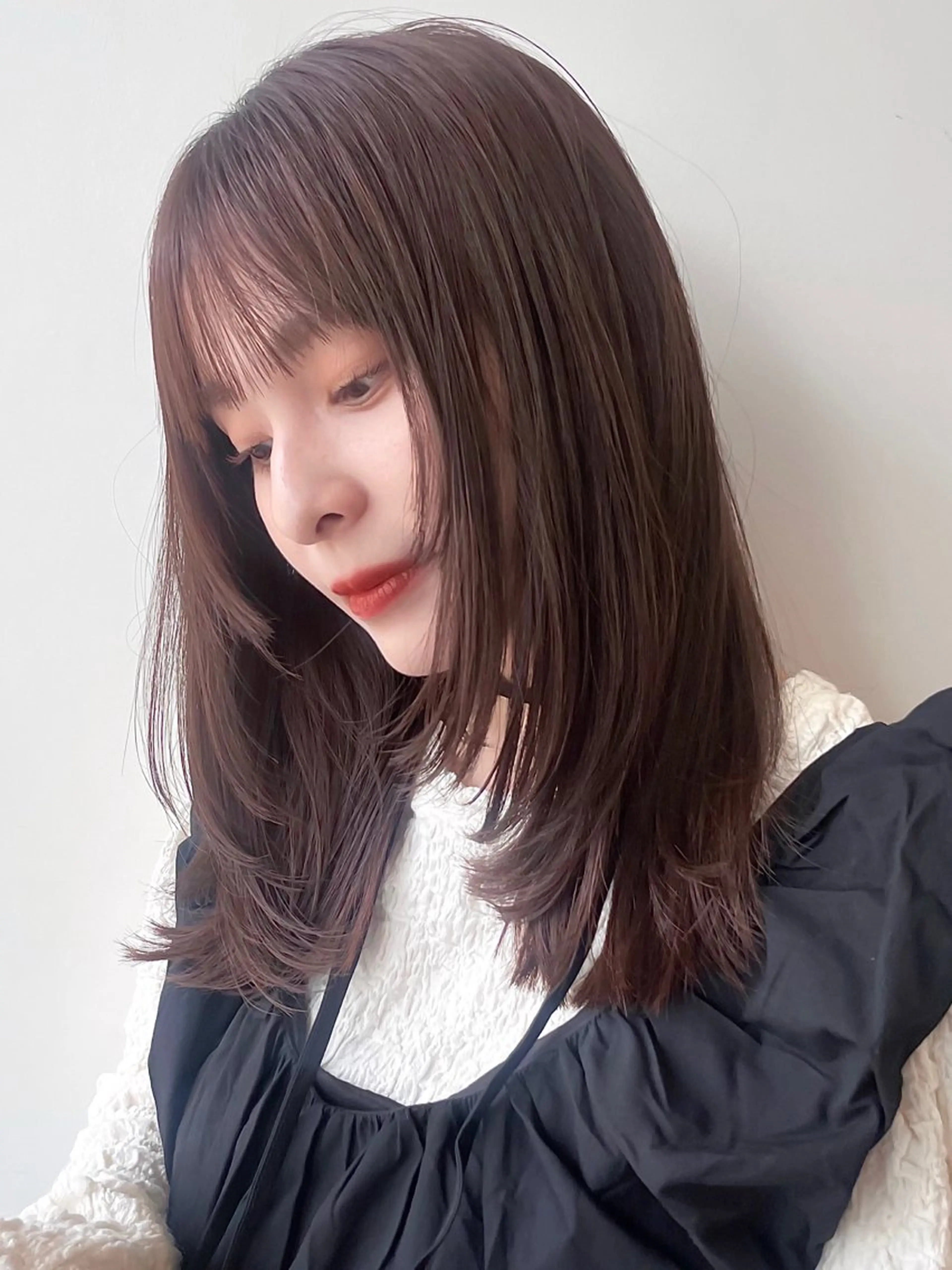 ミディアム カット ヘアカラー トリートメント 似合わせ/ベージュ /レイヤー/りほ🤍のヘアスタイル