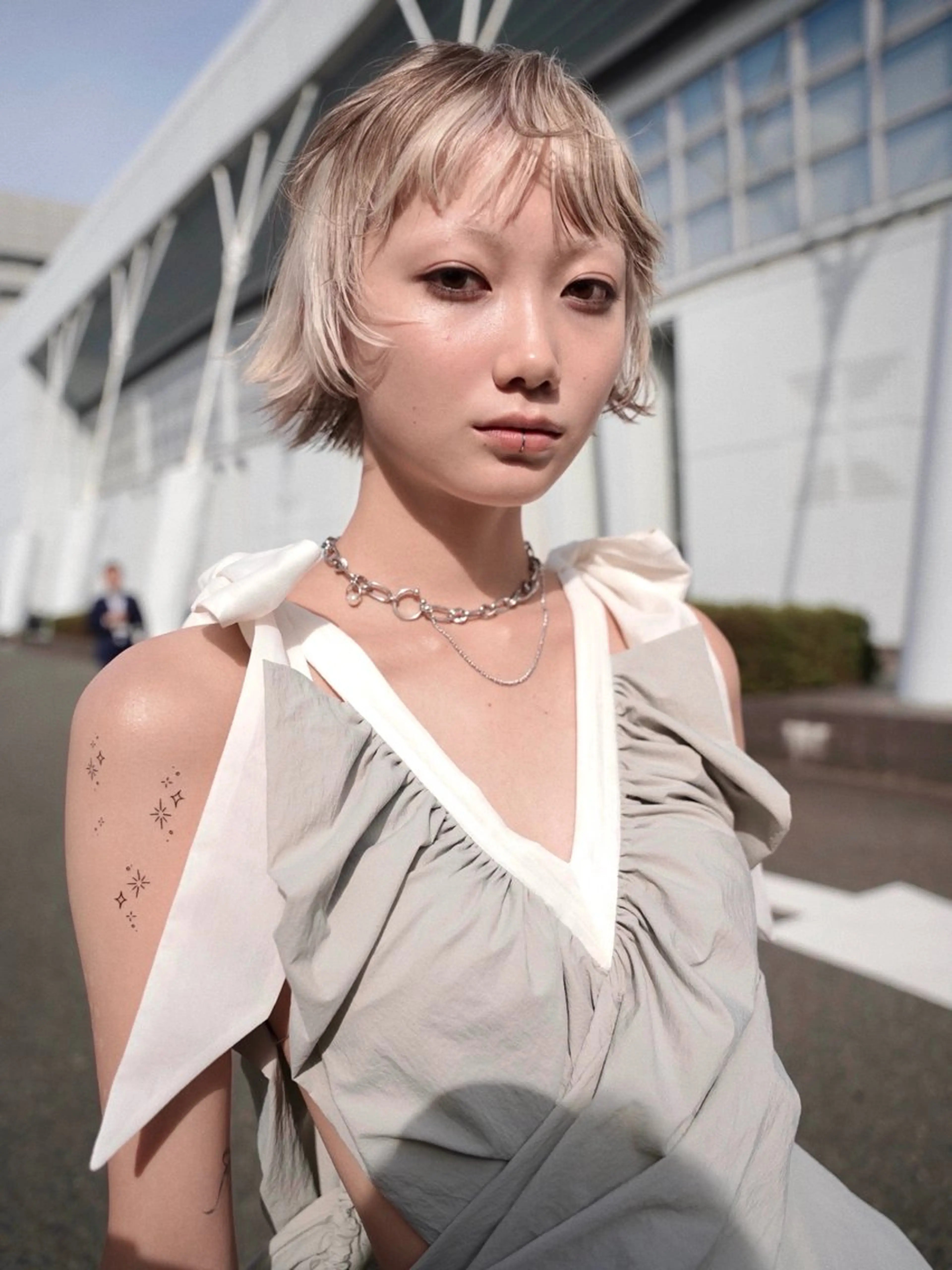 ショート カラー ブロンド ブラウンカラー キャラメルブラウン デザインカラー ホワイトブロンド カット ヘアカラー トリートメント Kaito🐶/ デザイン/レイヤーのヘアスタイル