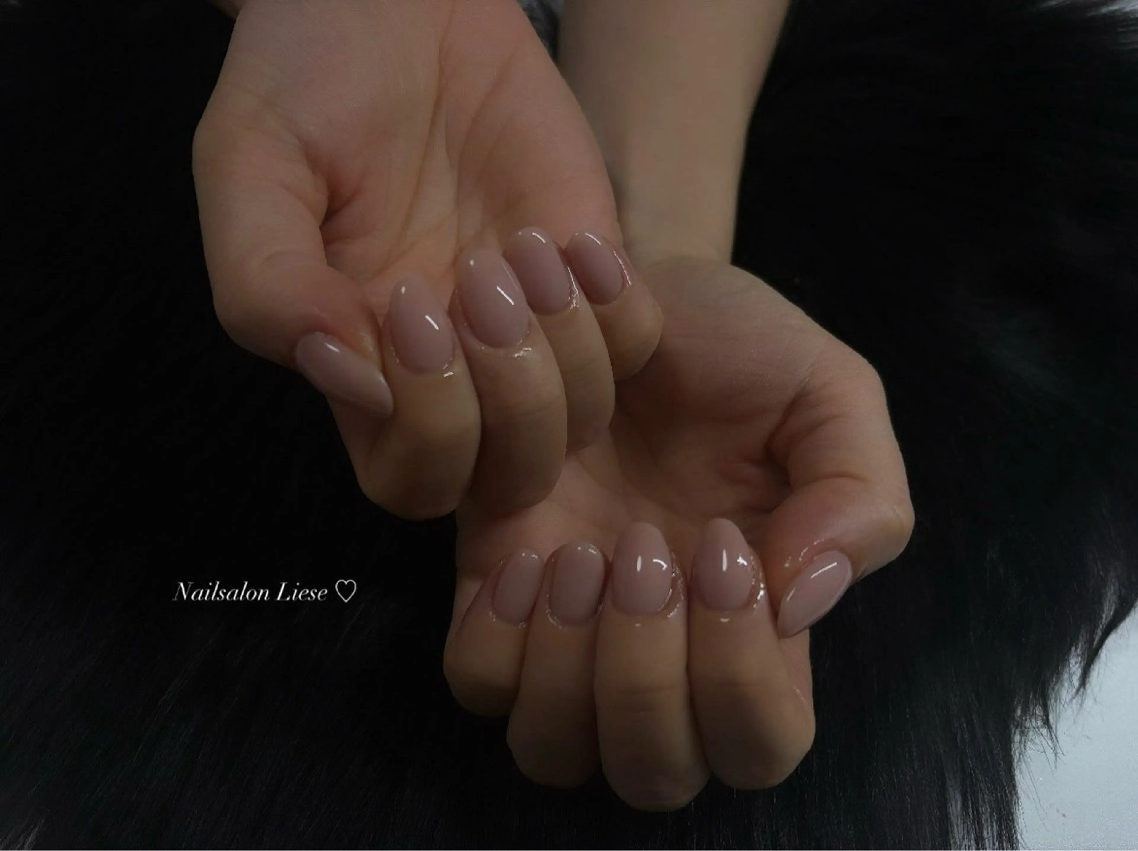 ネイル ハンドネイル 𝐋𝐢𝐞𝐬𝐞 𝐘𝐔𝐈のネイルデザイン