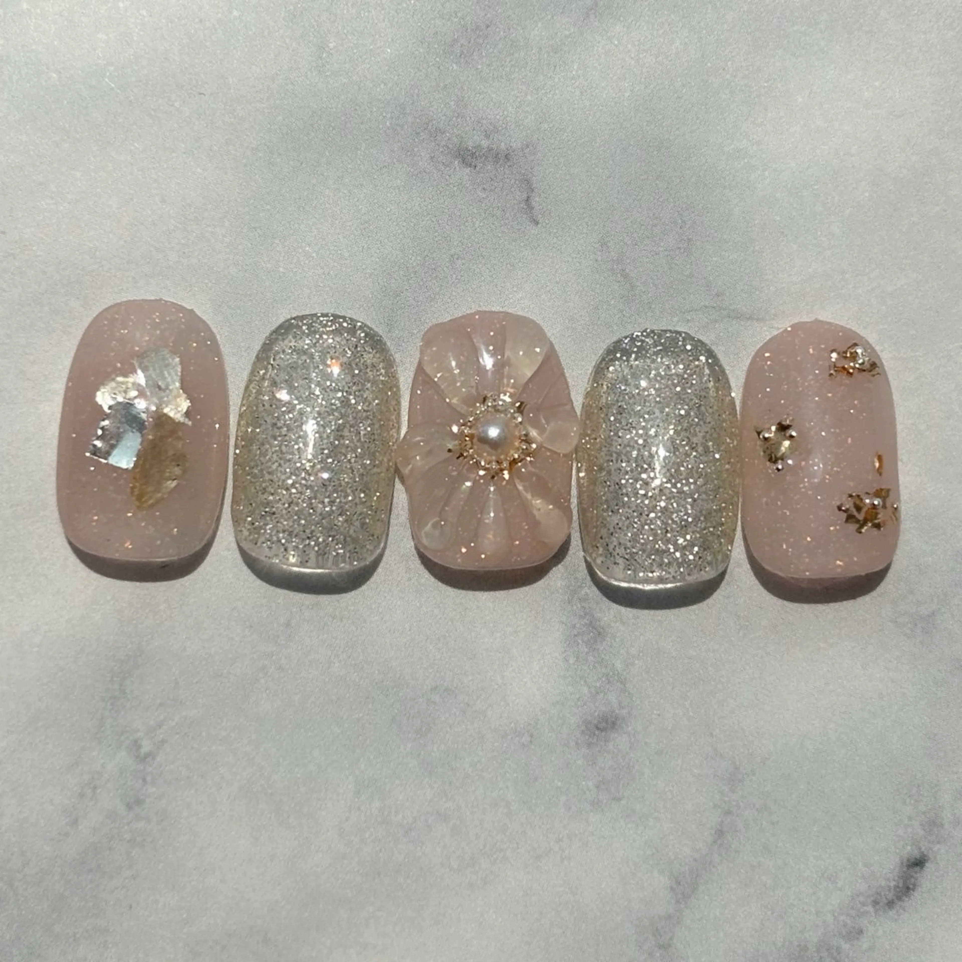 ネイル ハンドネイル NailSalon LuireAZUSAのネイルデザイン