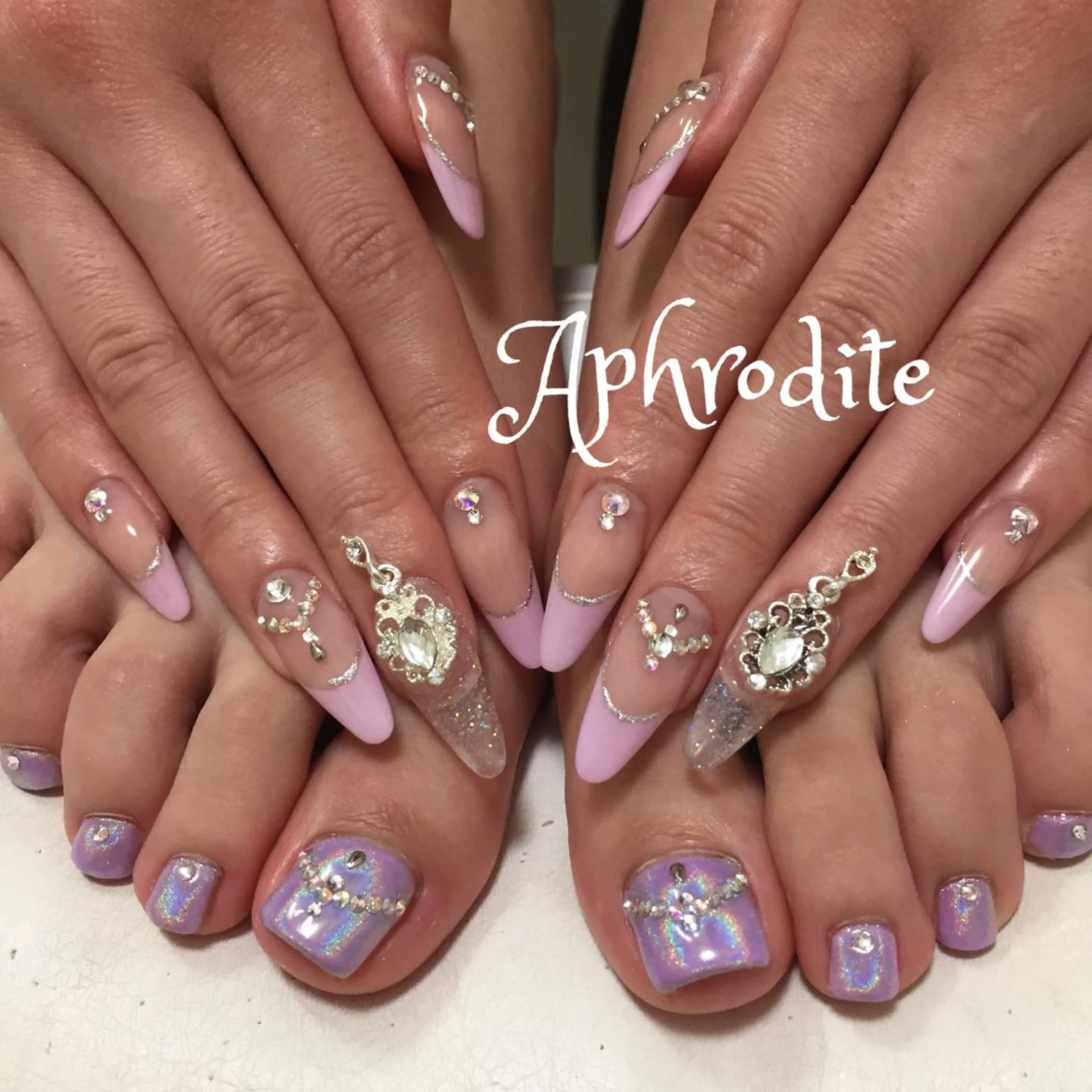 ネイル スカルプネイル Aphrodite パラジェル認定サロンのネイルデザイン