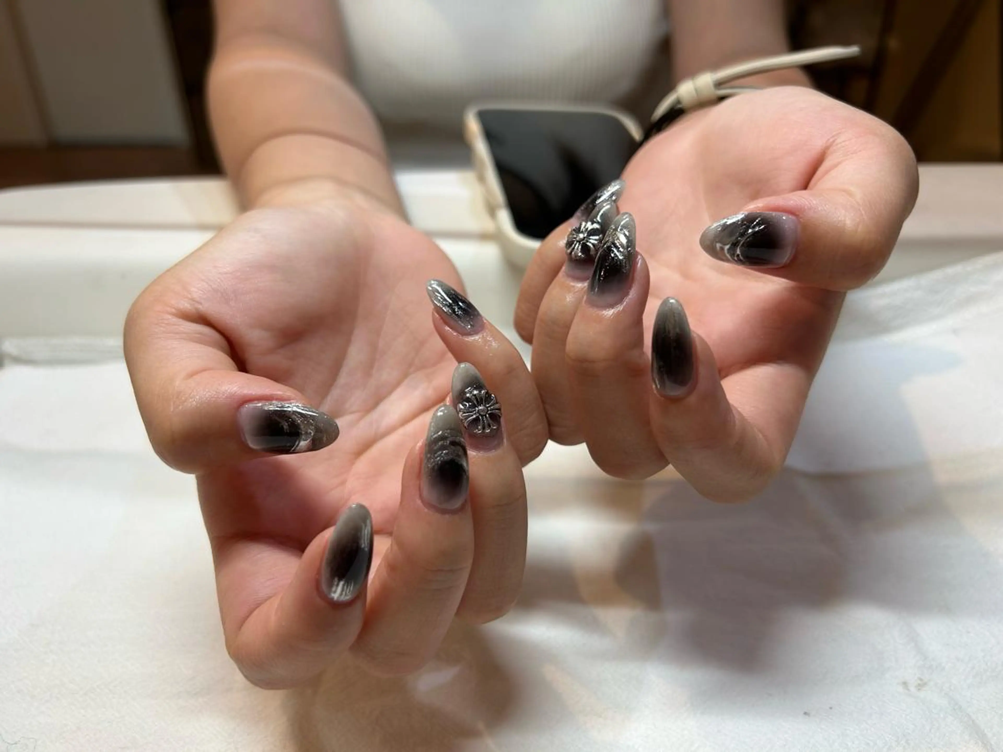 ネイル チークネイル ハンドネイル Vanilla nail salonのネイルデザイン