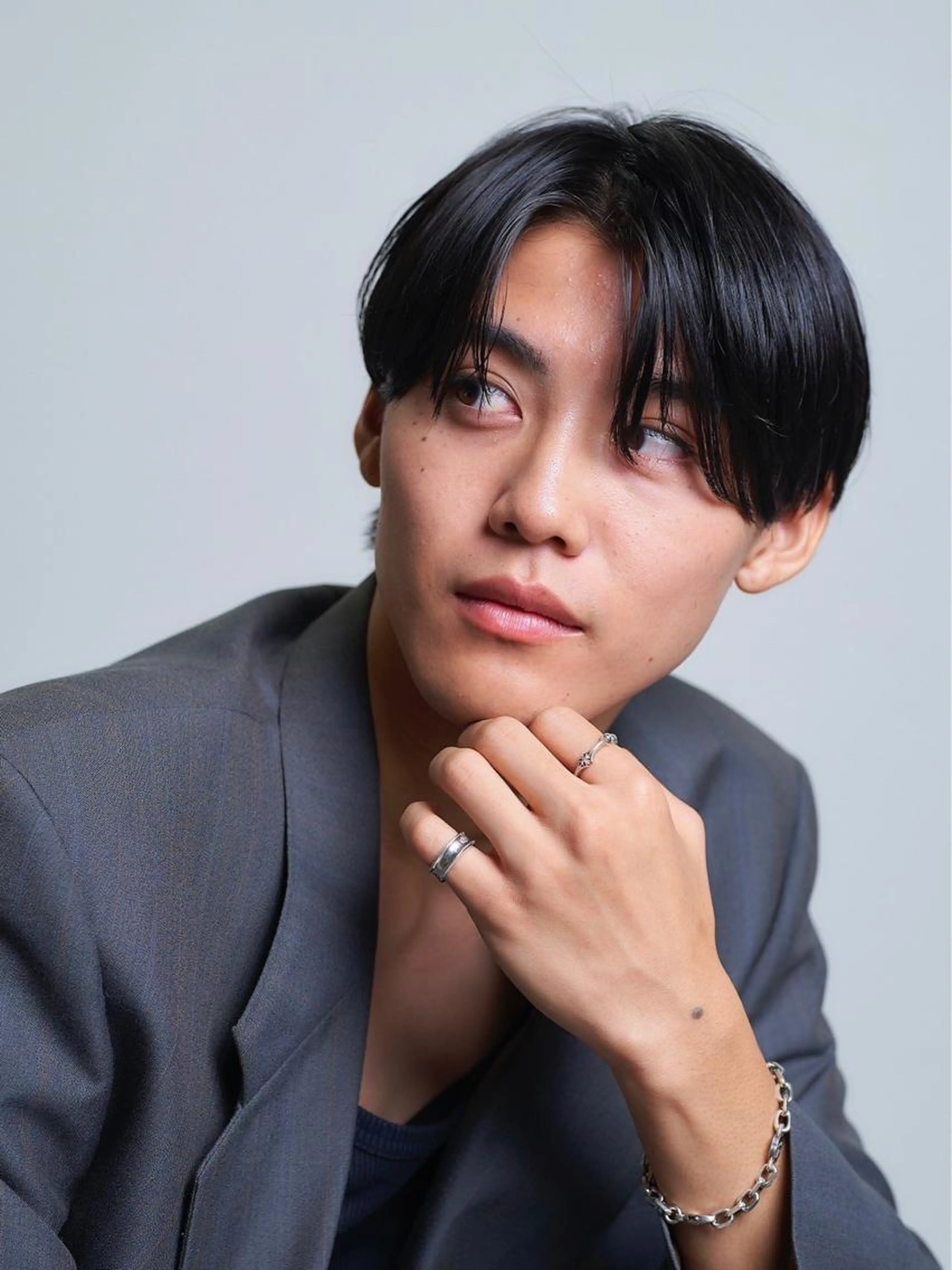 🍀メンズ限定🍀縮毛矯正➕トリートメント✨【カット追加可】21時以降+1100円の写真