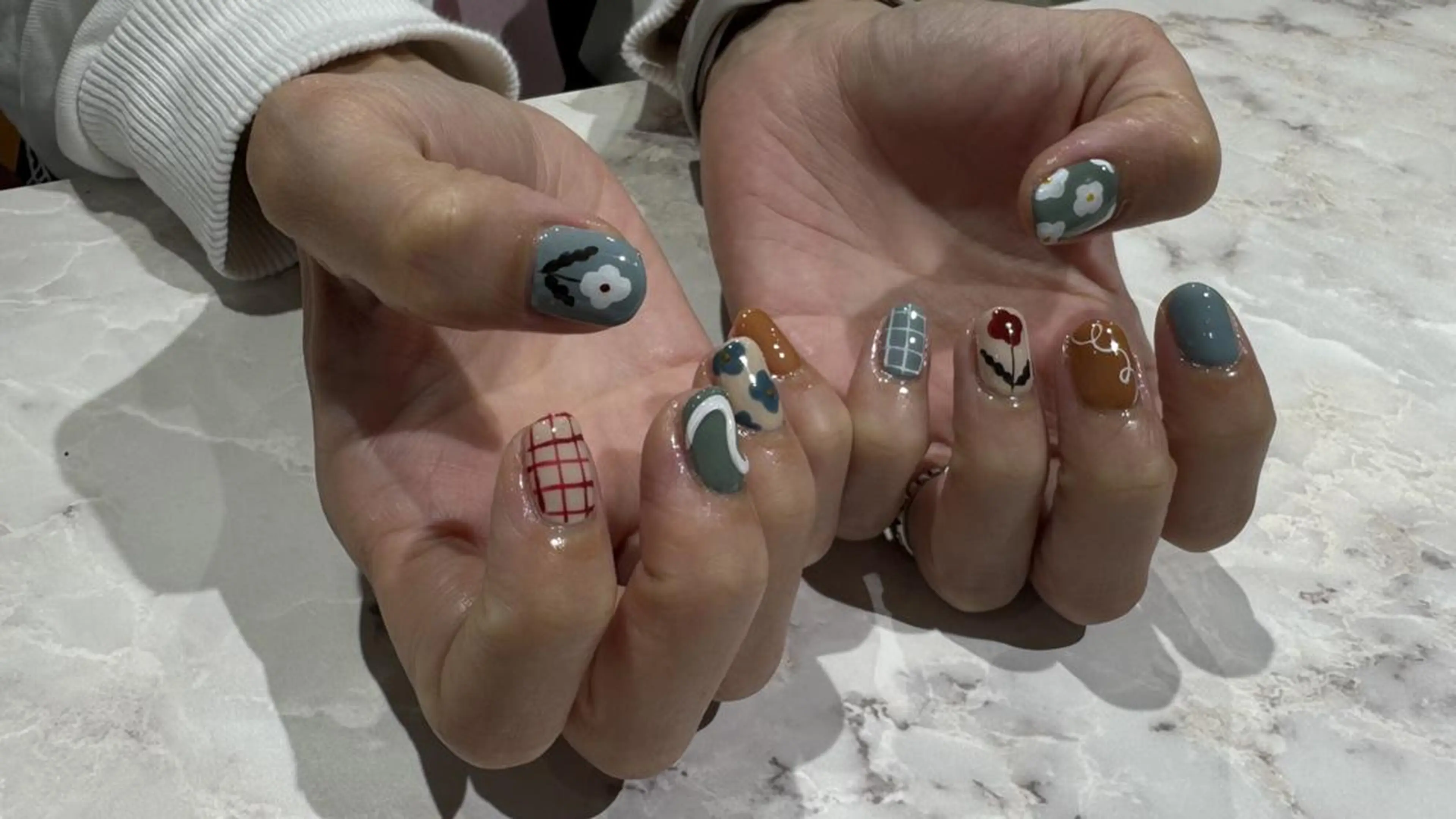 ネイル アートネイル 持ち込み ハンドネイル Nail Salon Lindaのネイルデザイン