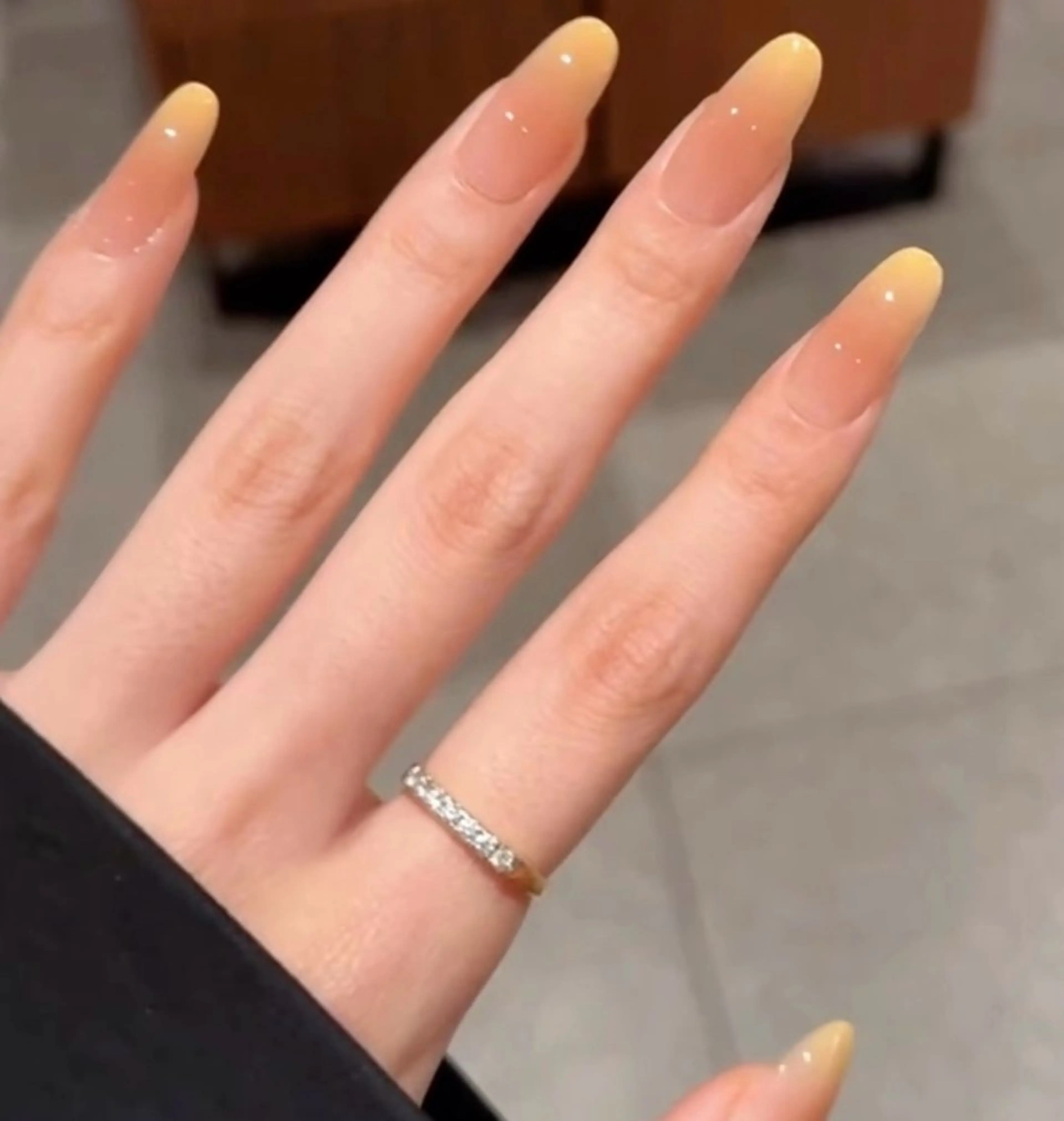 ネイル チークネイル 長さ出し フレンチネイル ガーリー 韓国ネイル sun nail池袋 モデル募集のネイルデザイン