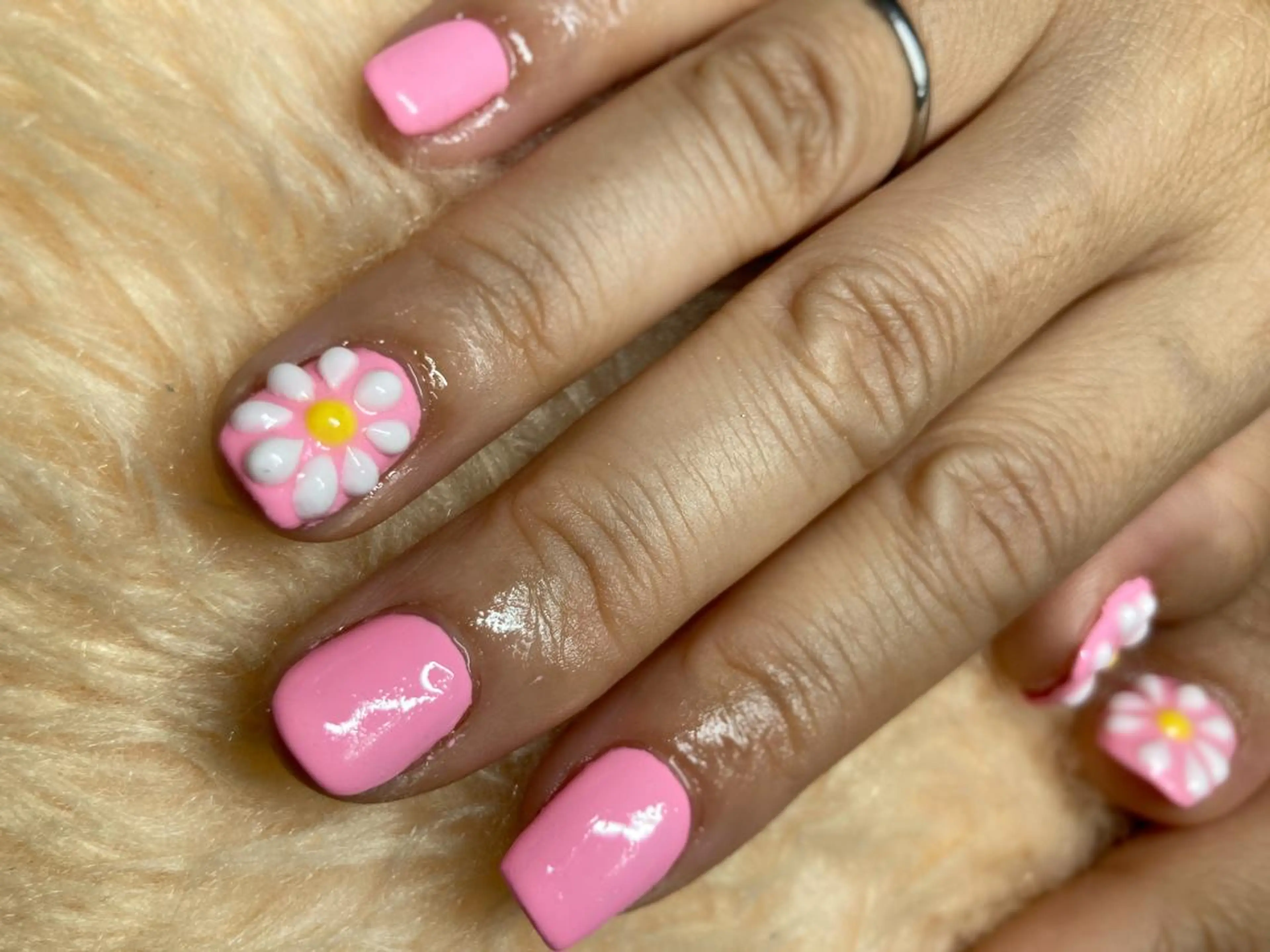 ネイル アートネイル ワンカラーネイル ぷっくりネイル ネイルケアサロン Campanulaのネイルデザイン