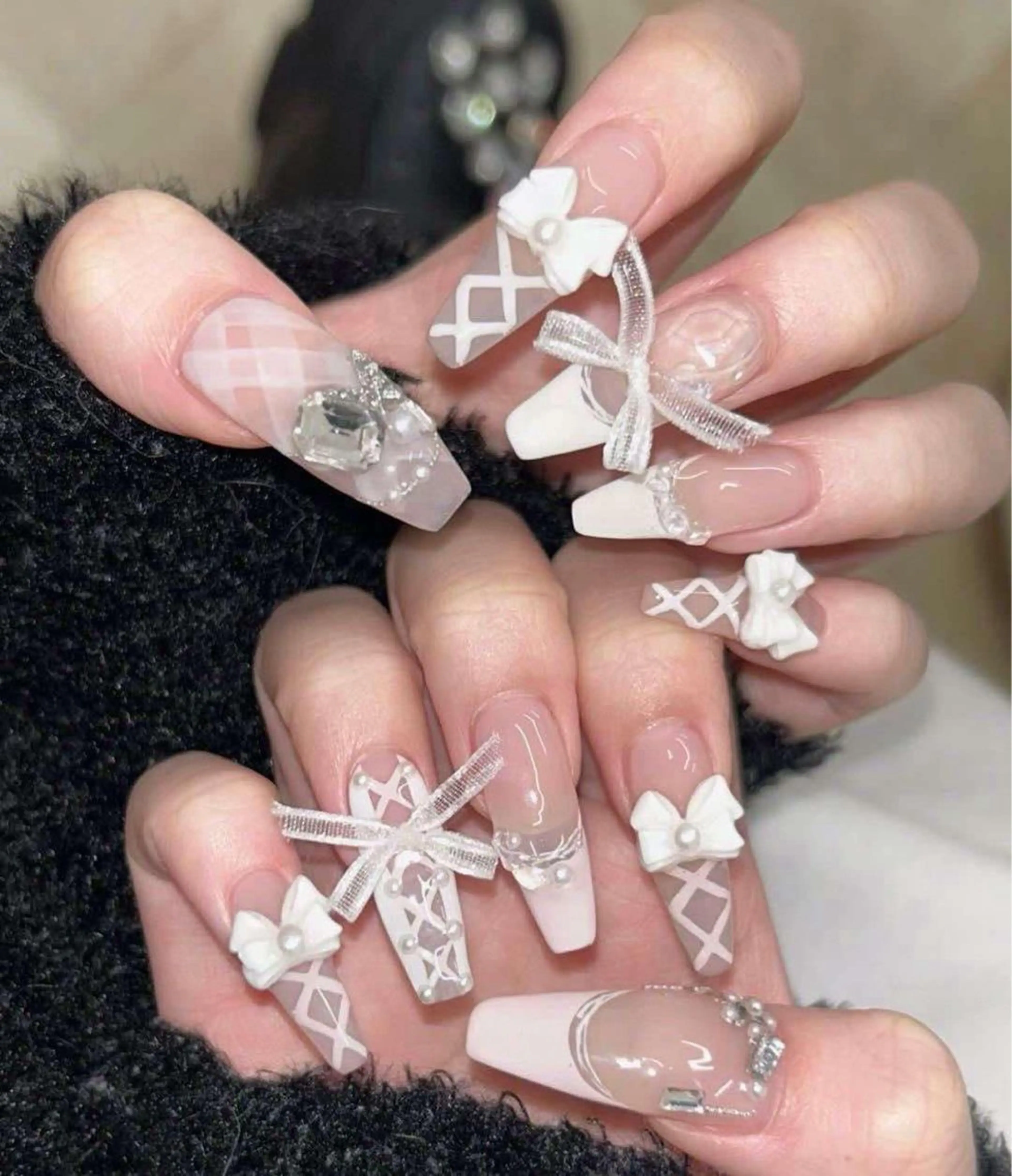 ネイル オーロラネイル チークネイル 長さ出し フットネイル フレンチネイル Lee Nails チップ長さだし専門店のネイルデザイン