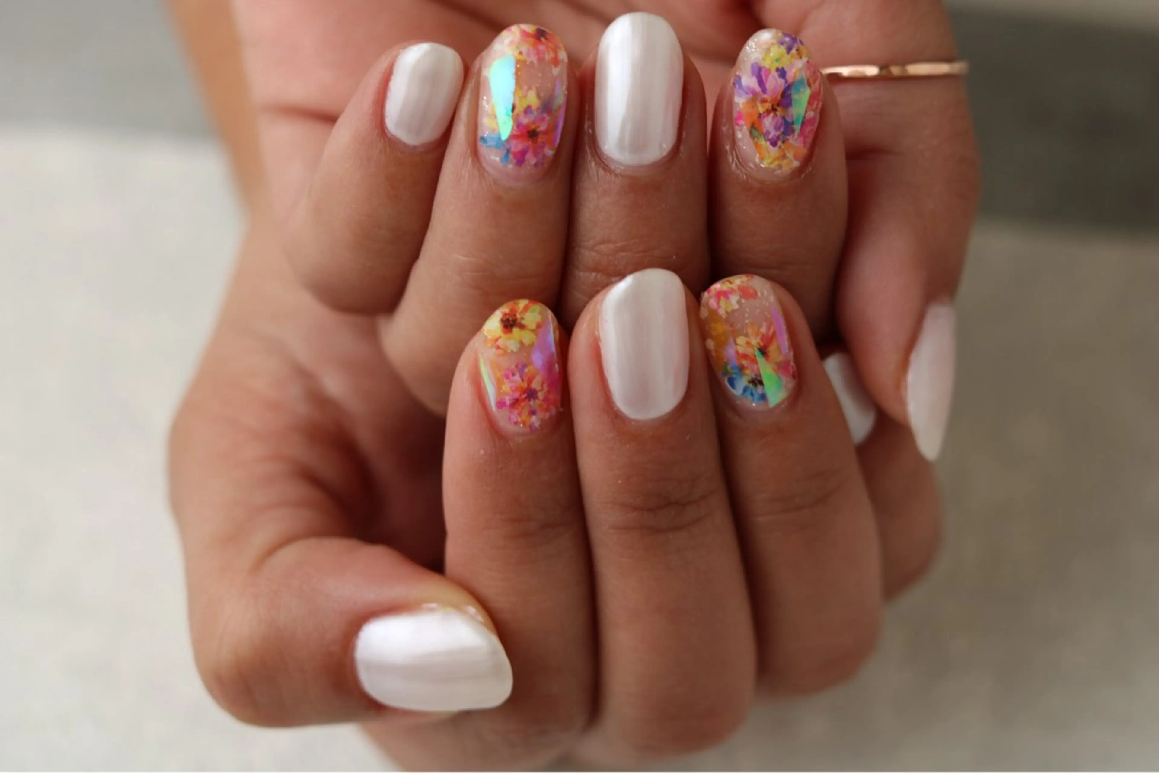 ネイル manitoi Nishimotoのネイルデザイン