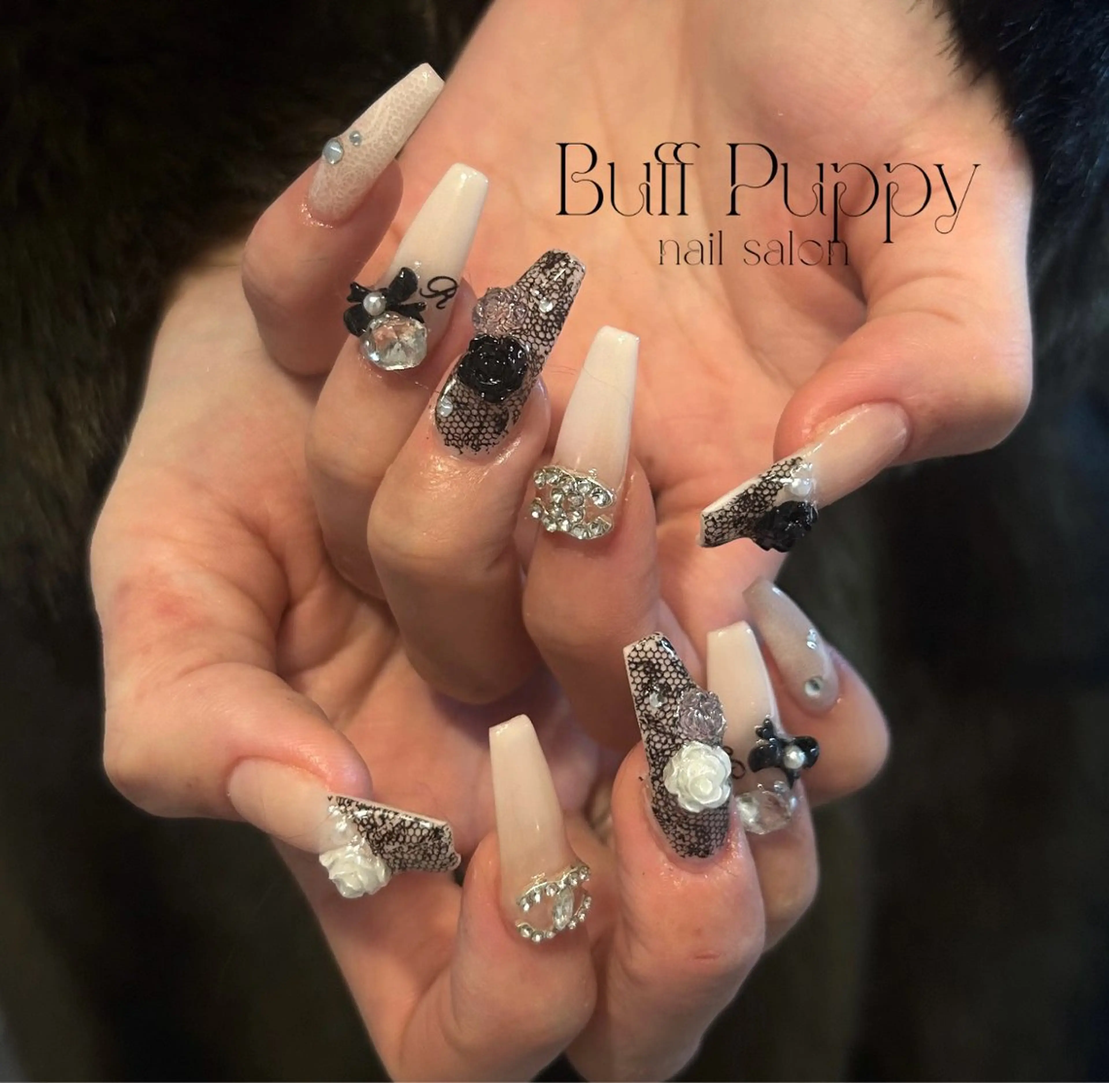 ネイル Sae BuffPuppyのネイルデザイン