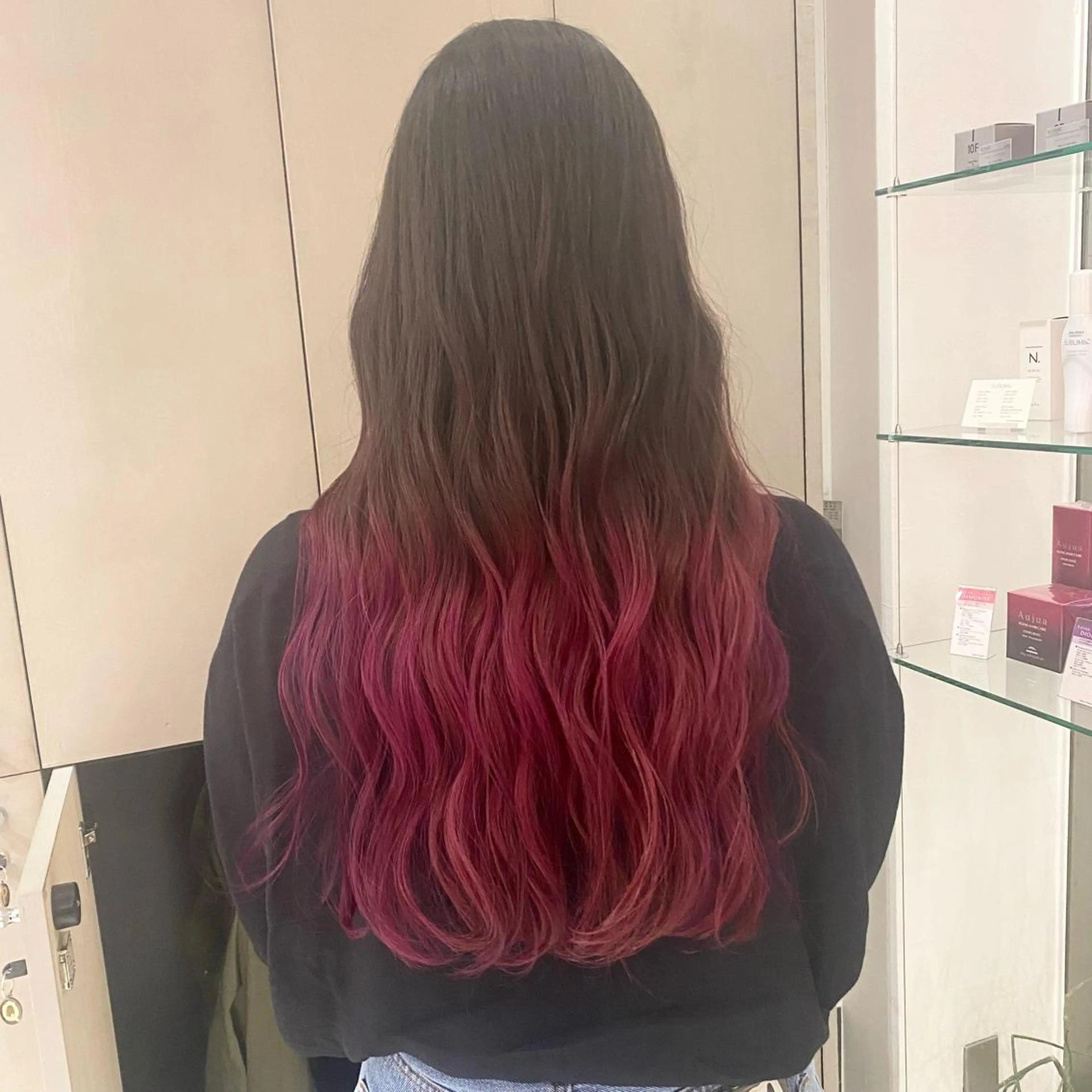 ロング カラー グラデーションカラー ヘアカラー アオヌマミユ☁️ /ボブ/ハイトーン/のヘアスタイル