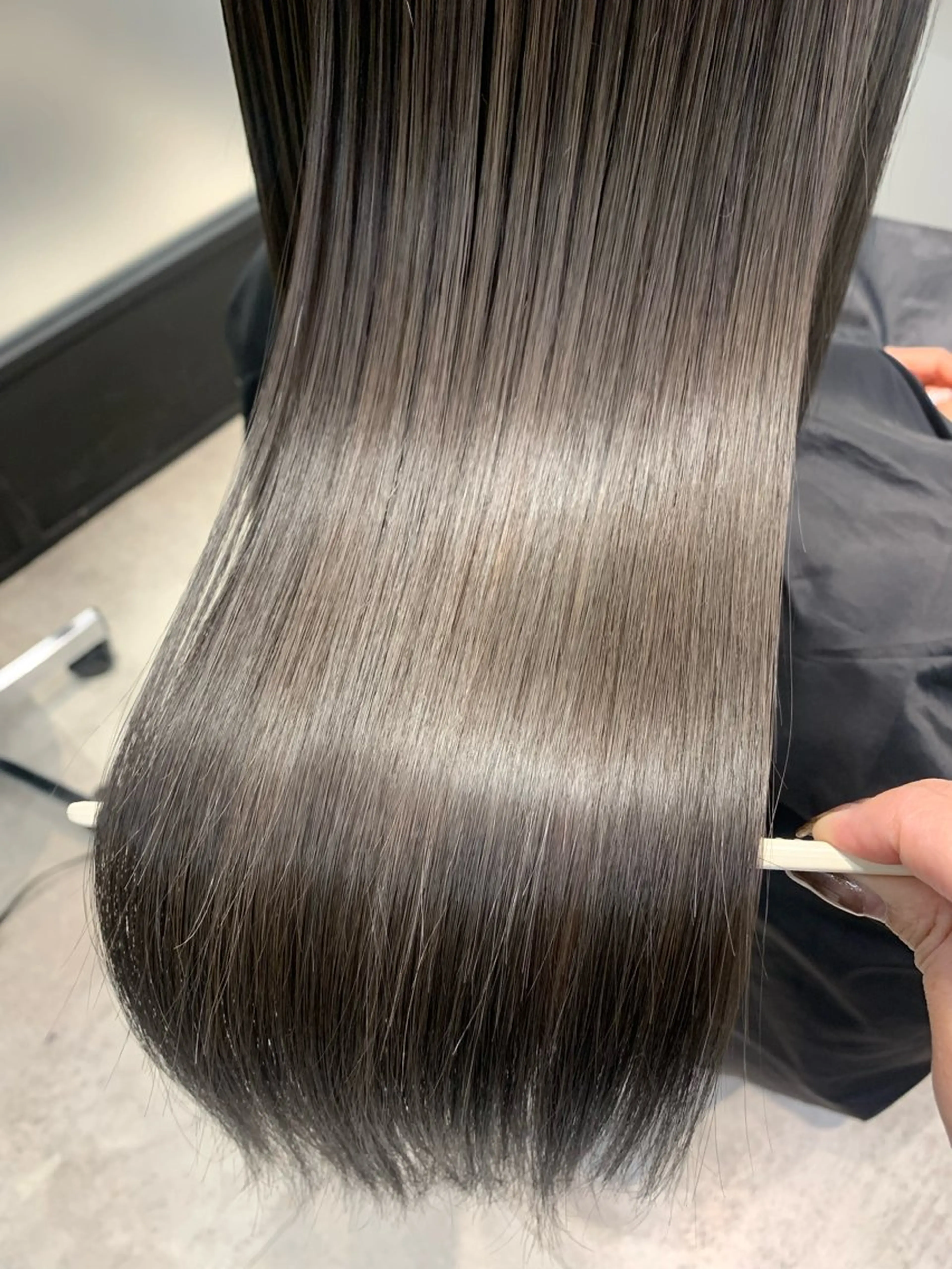 セミロング 髪質改善 トリートメント 酸熱トリートメント ヘアカラー トリートメント 髪質改善/縮毛矯正 🎀小林 唯 🎀のヘアスタイル