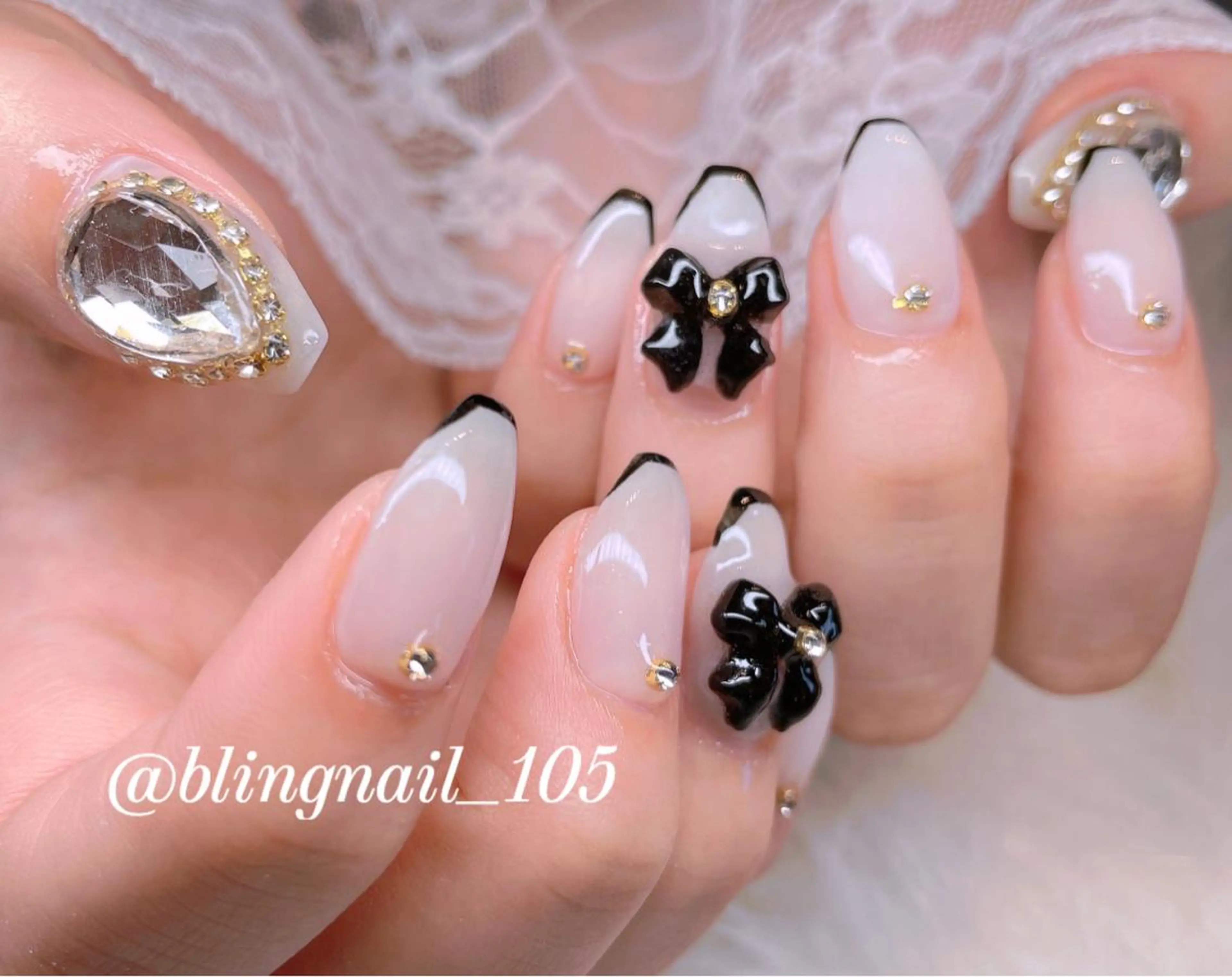 ネイル 23時まで❤︎韓国、 ワンホンネイルのネイルデザイン