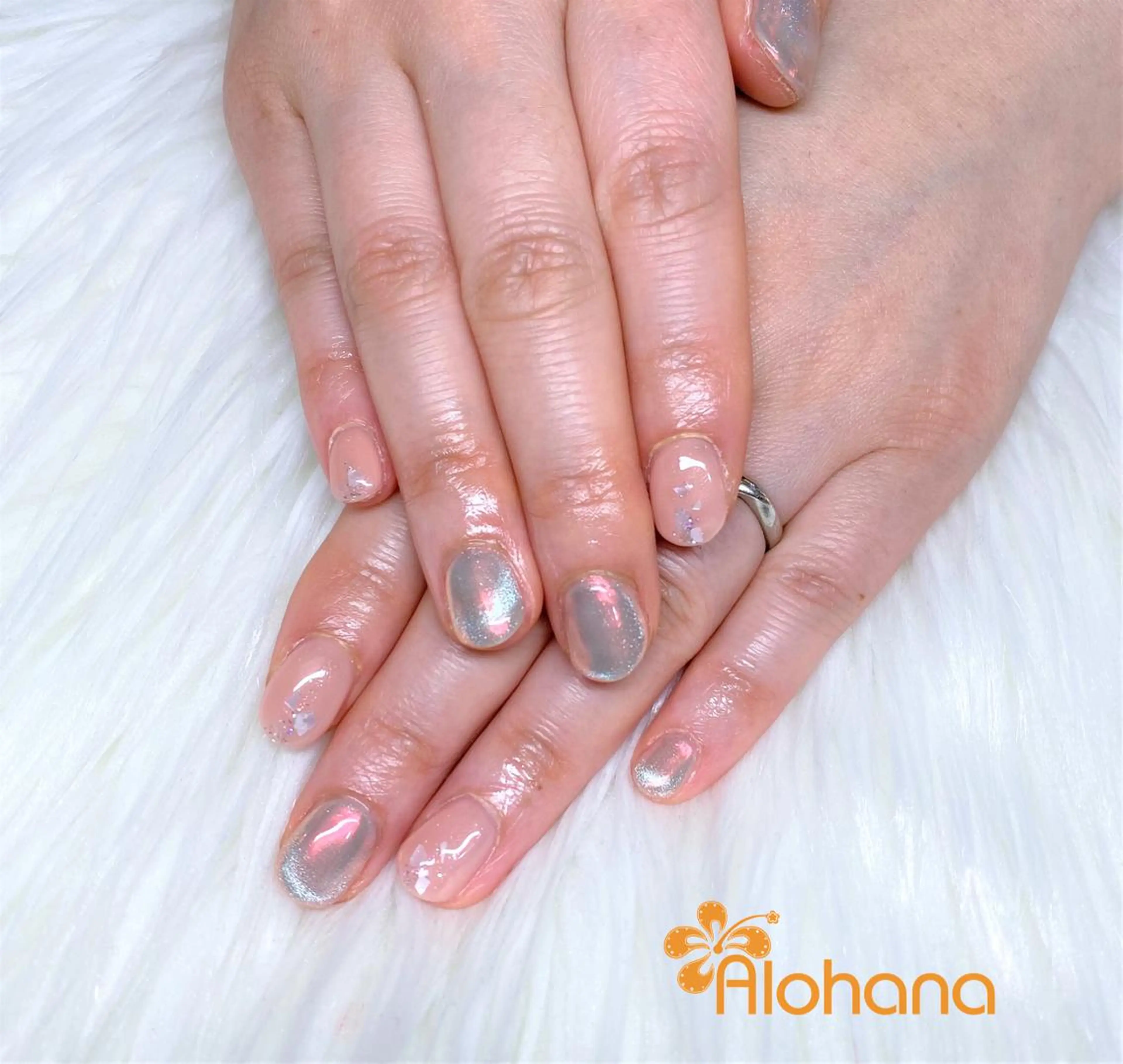 ネイル フレンチネイル マグネットネイル マグネットフレンチ ハンドネイル Alohana Minaのネイルデザイン