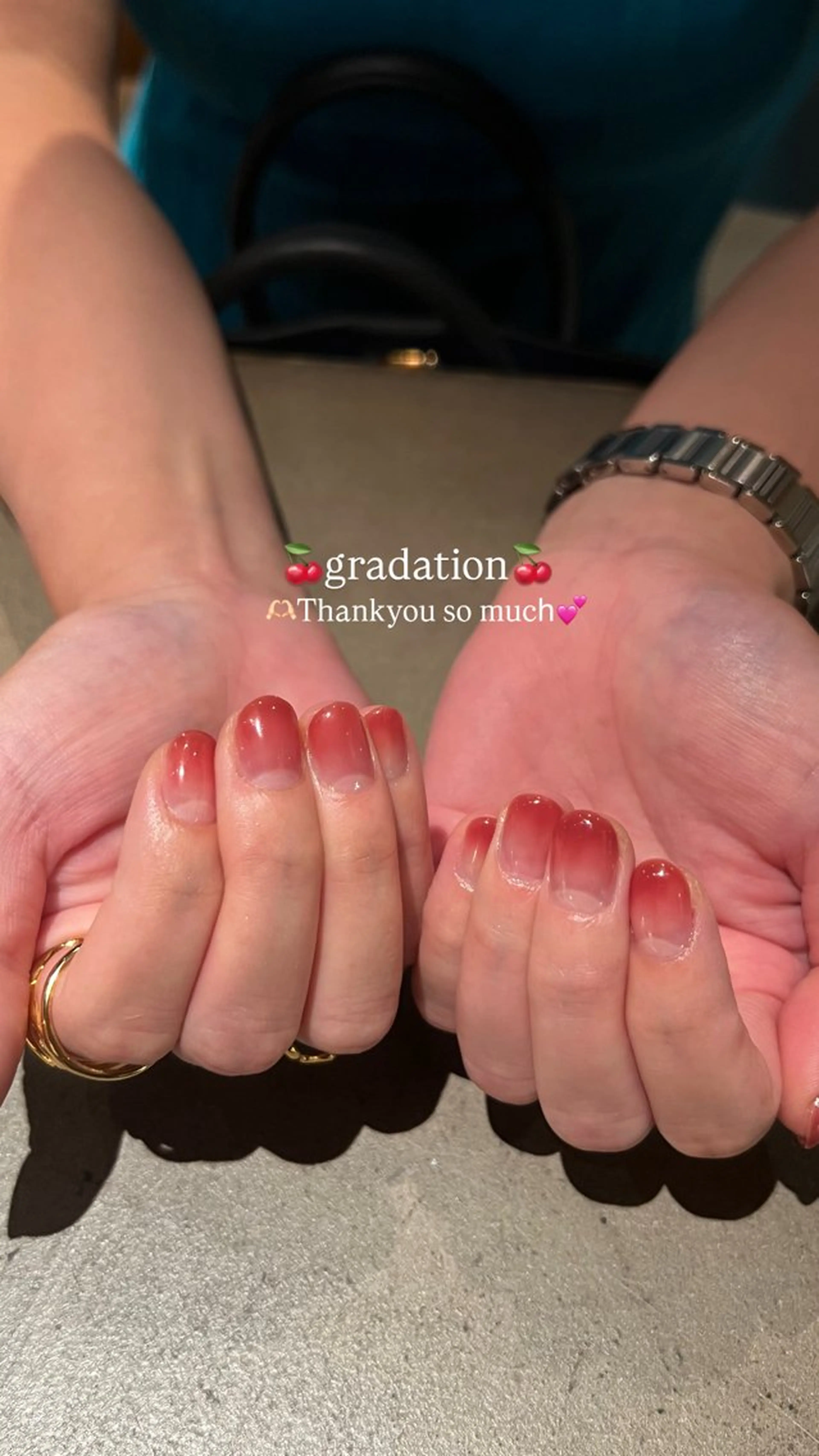 ネイル ボルドー グラデーション ワンカラーネイル ハンドネイル ウエチ ノリカ🐸のネイルデザイン