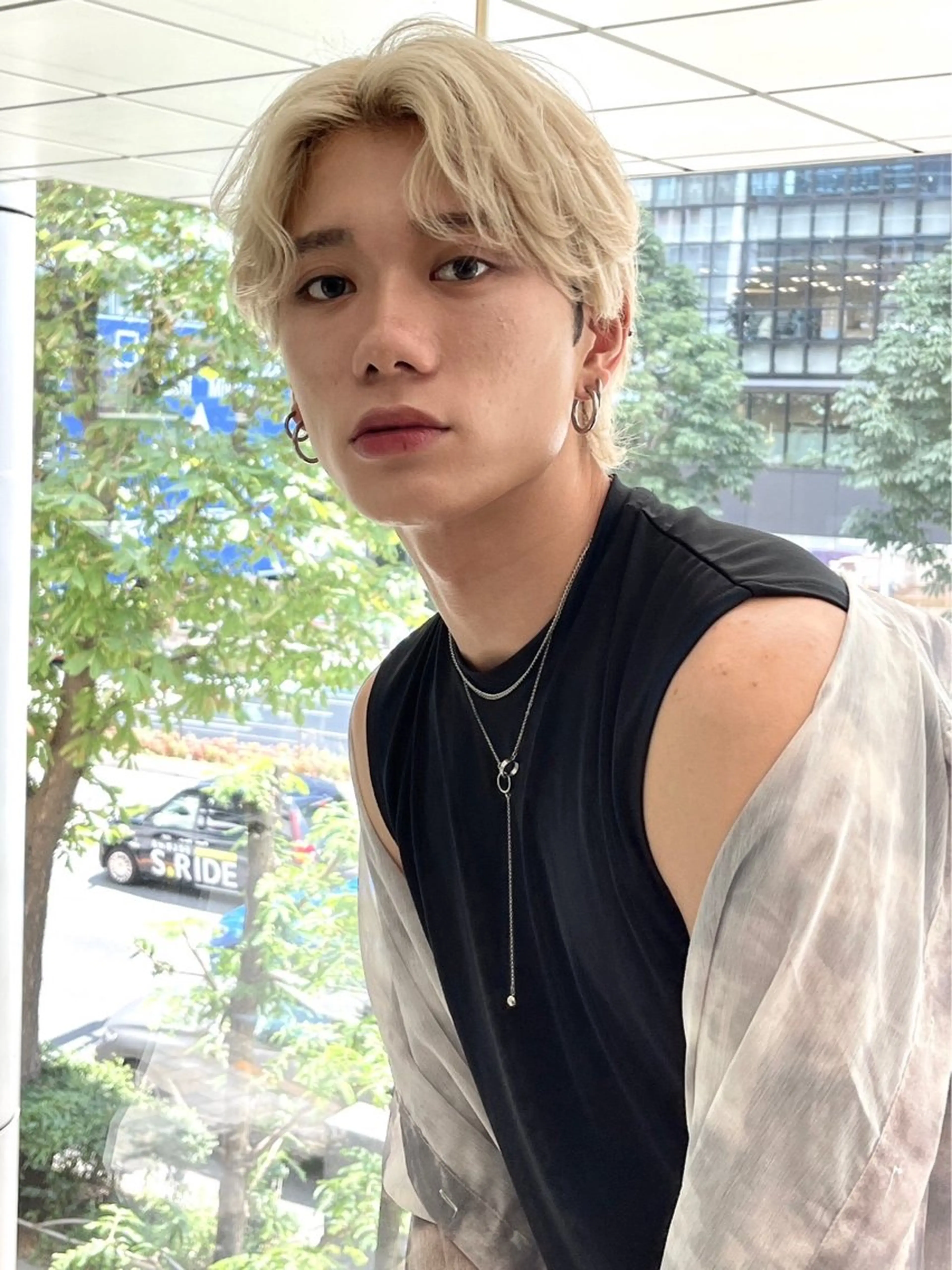 ショート カラー パーマ ヘアアレンジ メンズ センターパート メンズ韓国風 韓国風ヘア カット パーマ メンズカット✂️ パーマ寺西優真のヘアスタイル