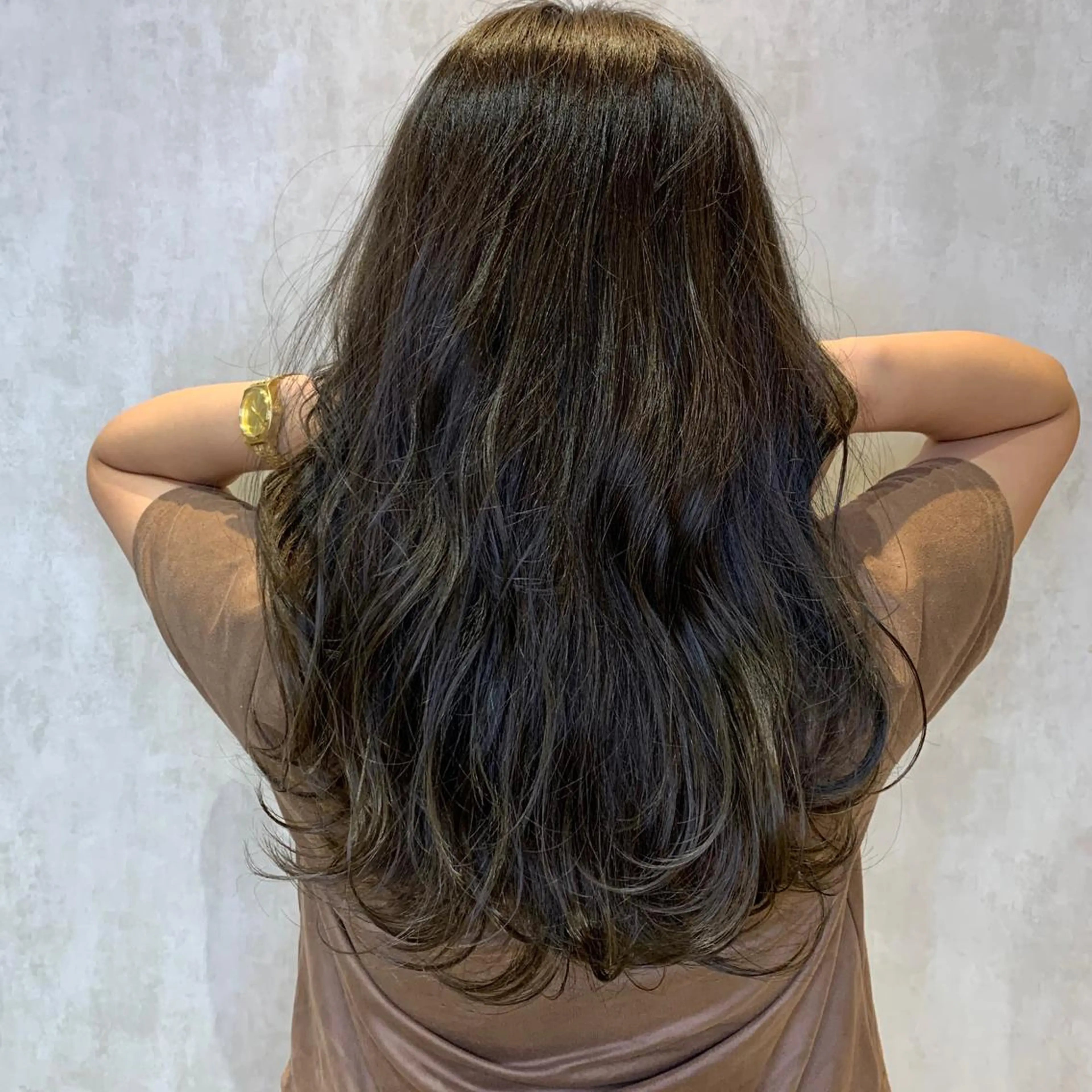 セミロング 森澤 叶実のヘアスタイル