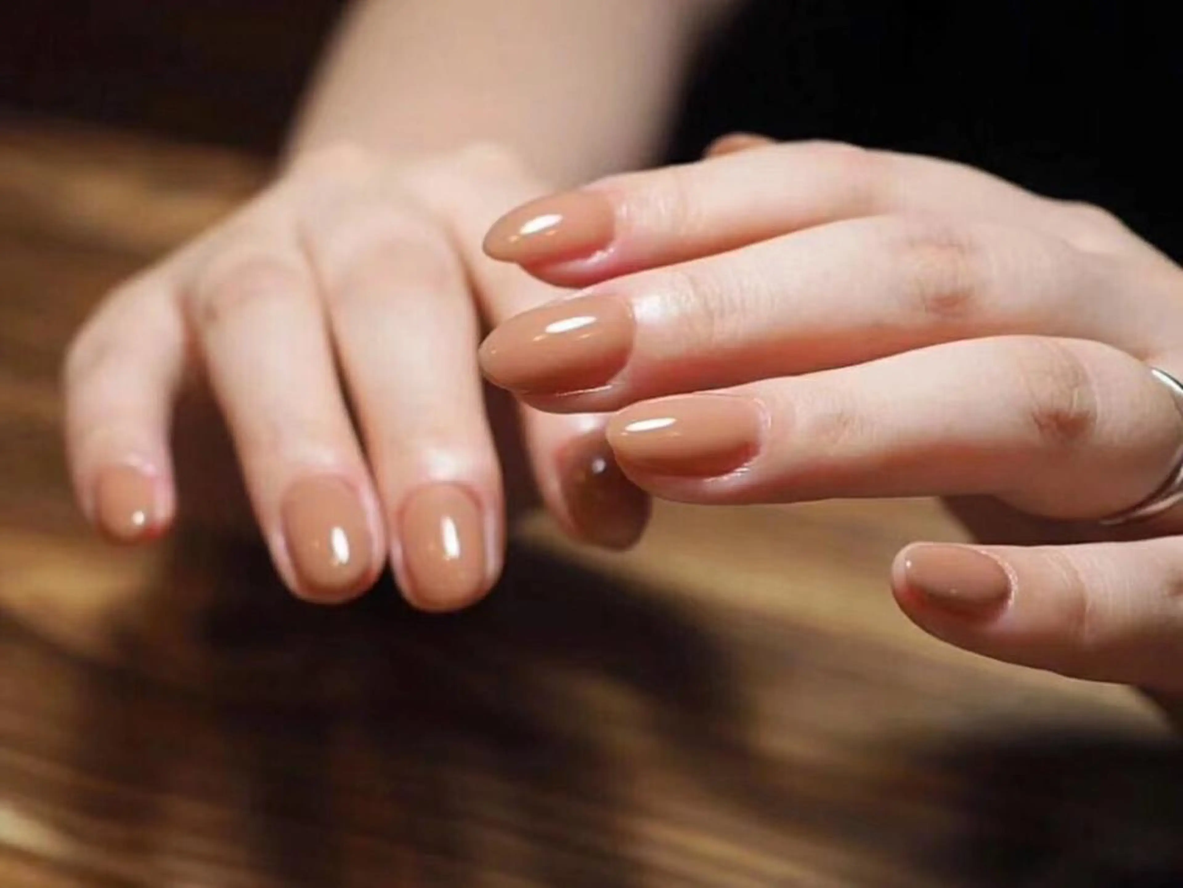 ミディアム ハンドネイル めぐみのネイルサロン スタッフ練習のネイルデザイン