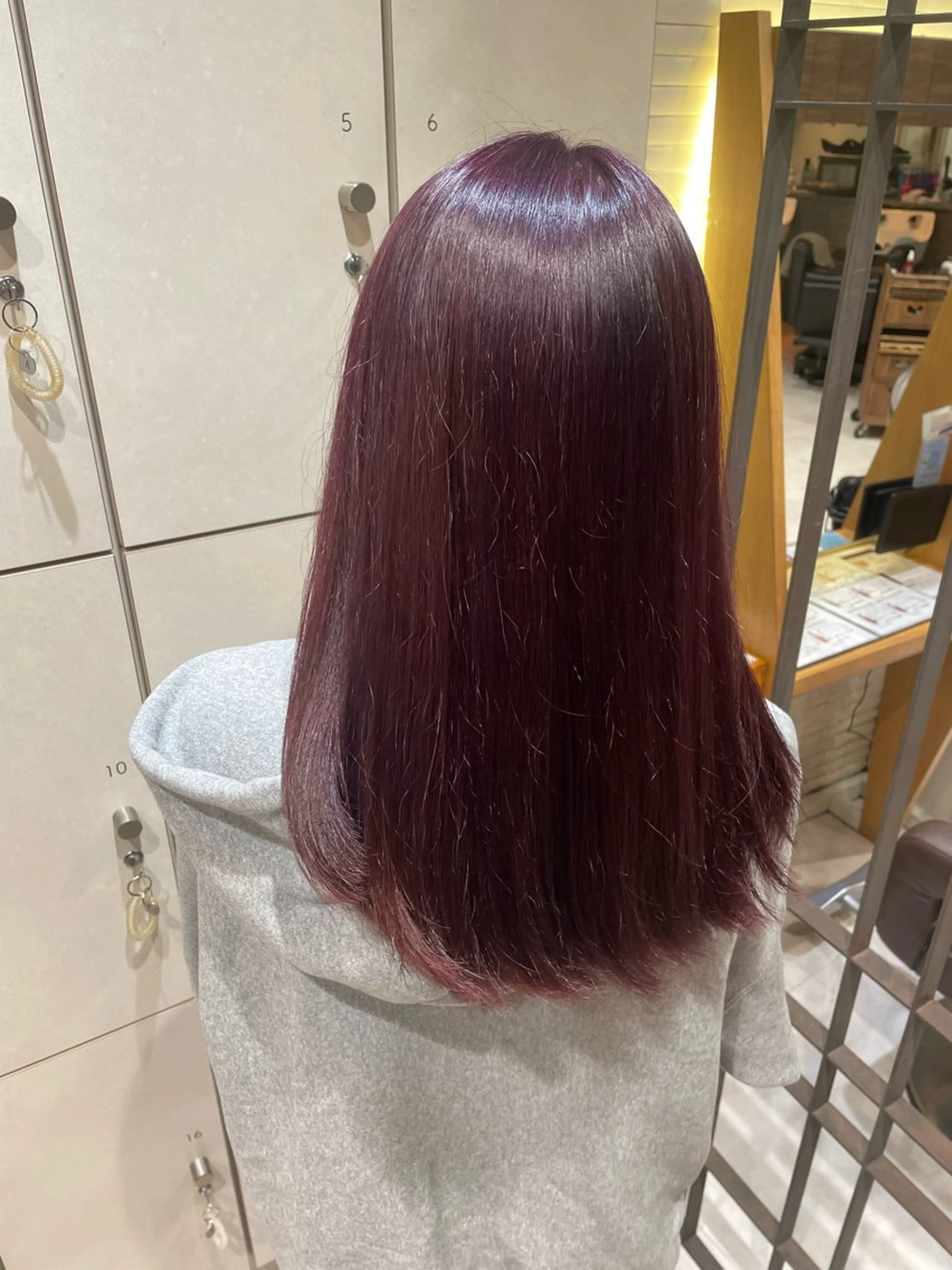 ロング カラー ダブルカラー ピンクカラー 吉川沙知 /ナチュラルカラーのヘアスタイル
